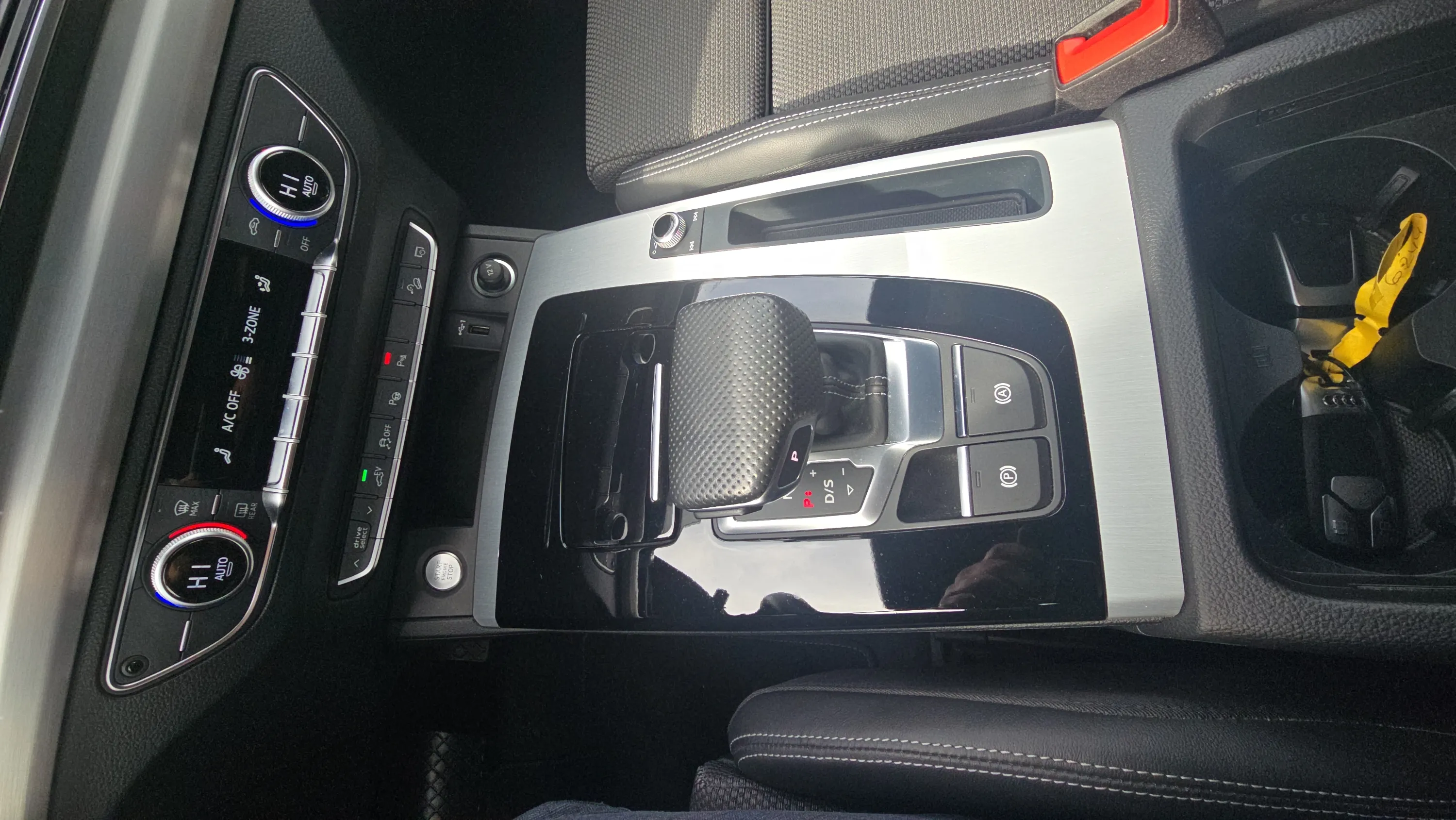 Audi Q5 Black Line 50 TFSI e quattro - foto 18