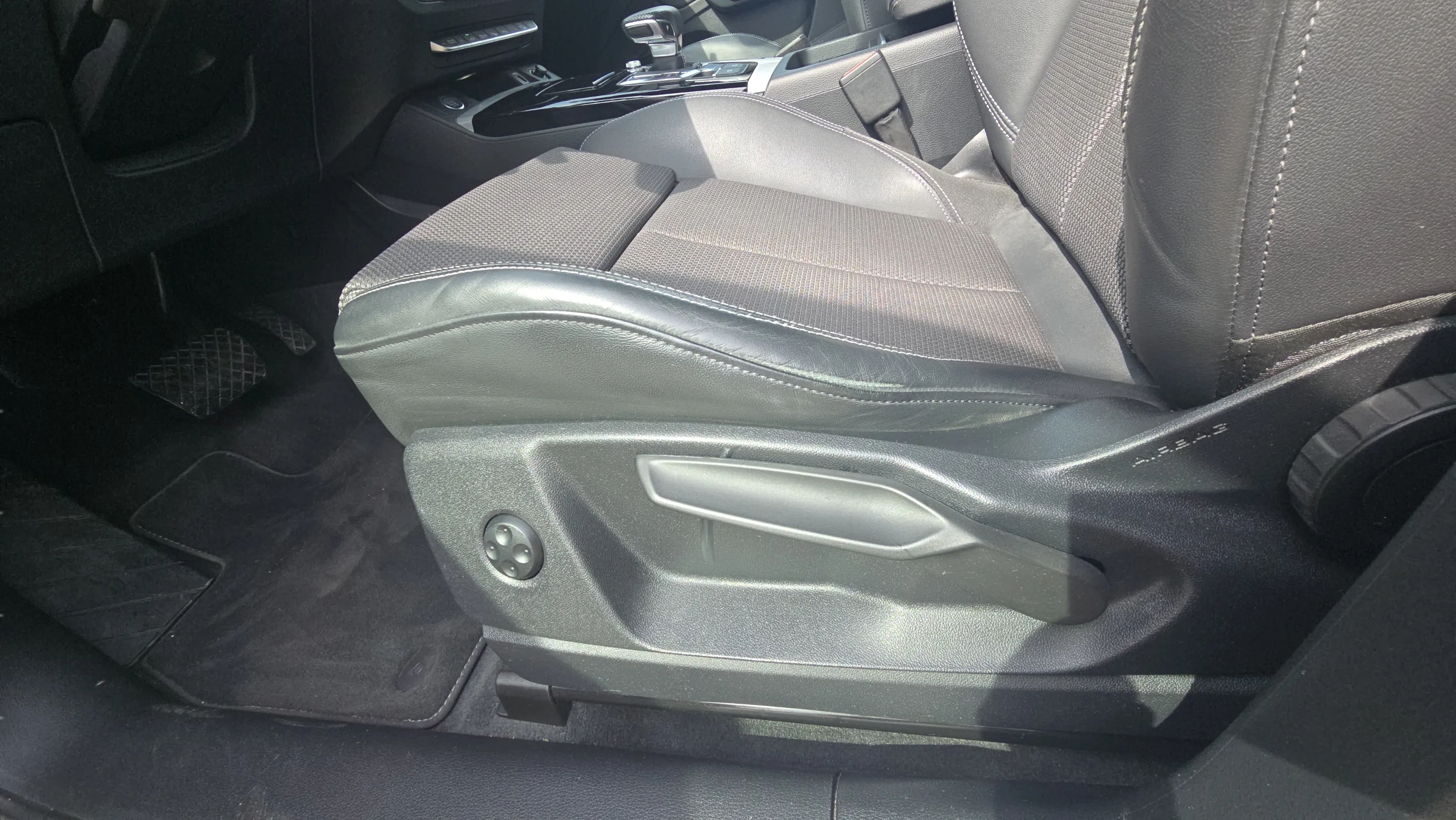 Audi Q5 Black Line 50 TFSI e quattro - foto 24