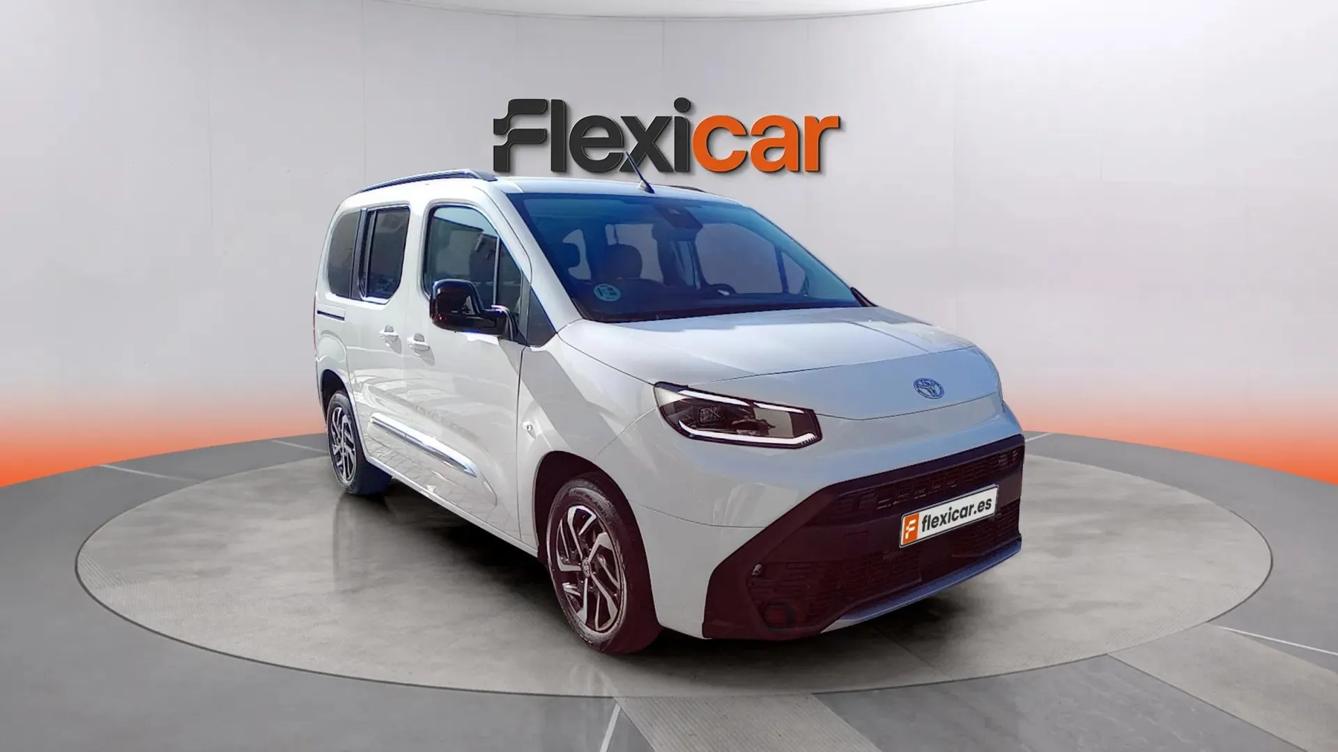 Toyota Proace City 1.199 Olivina L1