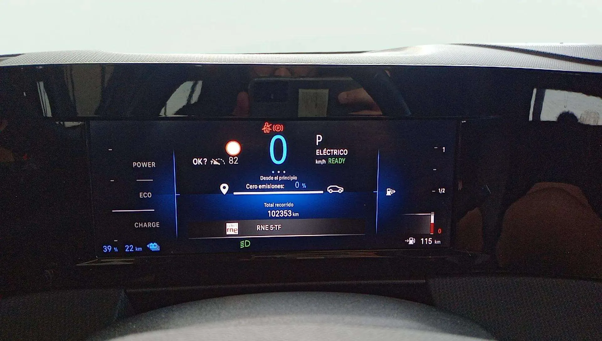 Opel Astra 1.6T Hybrid GS - foto 7