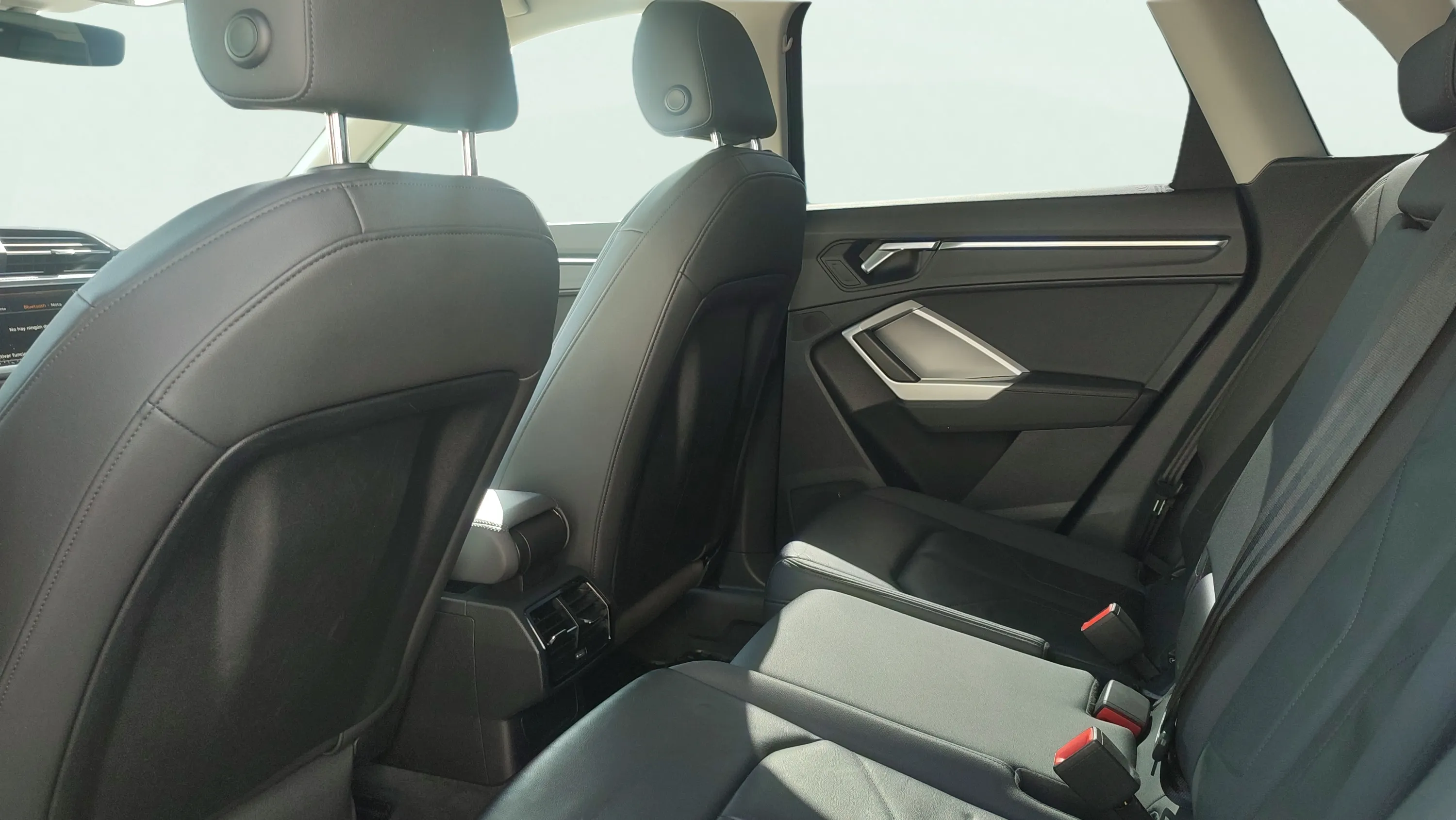 Audi Q3 35 TFSI - foto 17