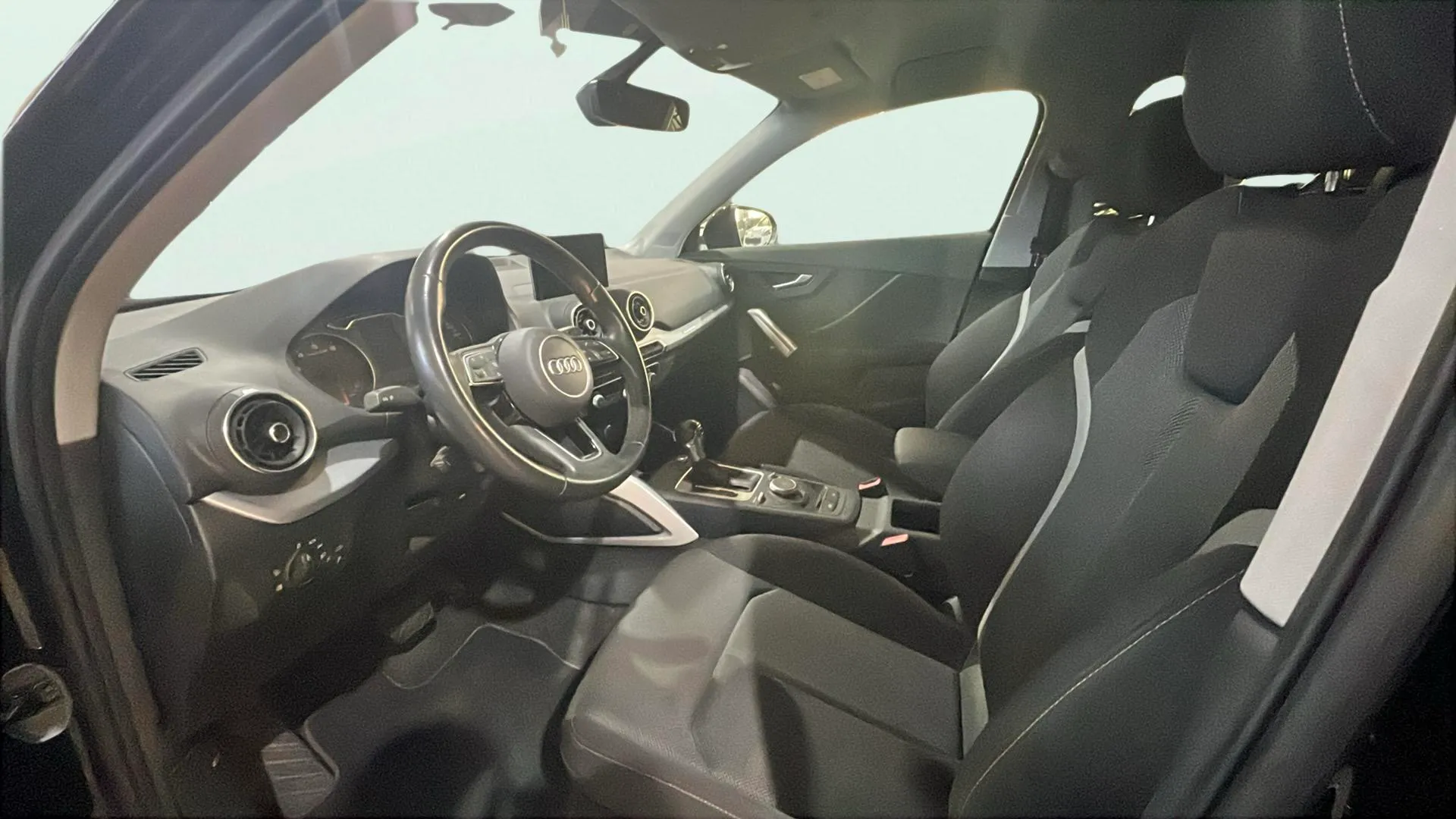 Audi Q2 Sport 35 TFSI S tronic - foto 17