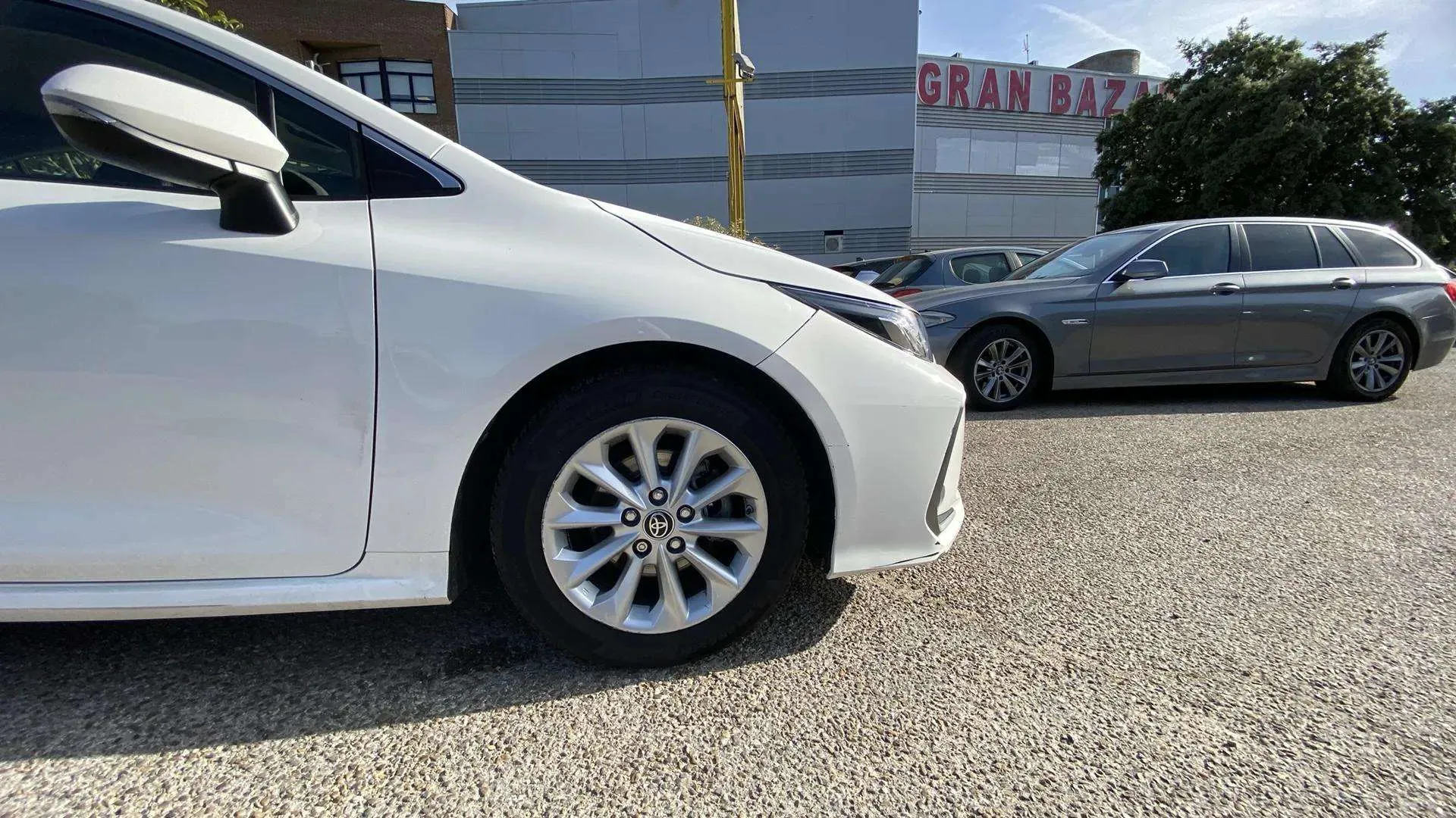Toyota Corolla 1.5 125 Active Plus Sedan - foto 18