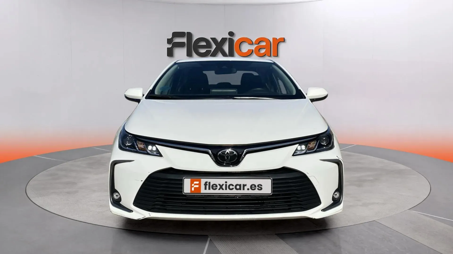 Toyota Corolla 1.5 125 Active Plus Sedan - foto 2