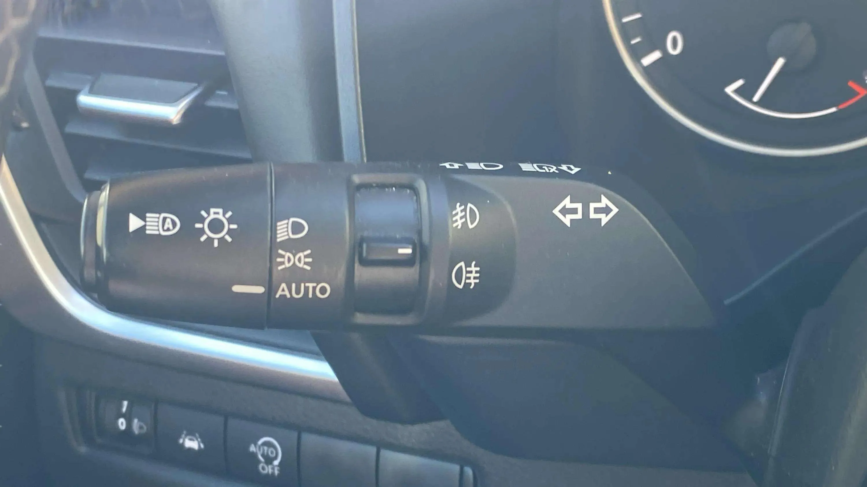Nissan Qashqai DIG-T mHEV CVT Acenta - foto 21