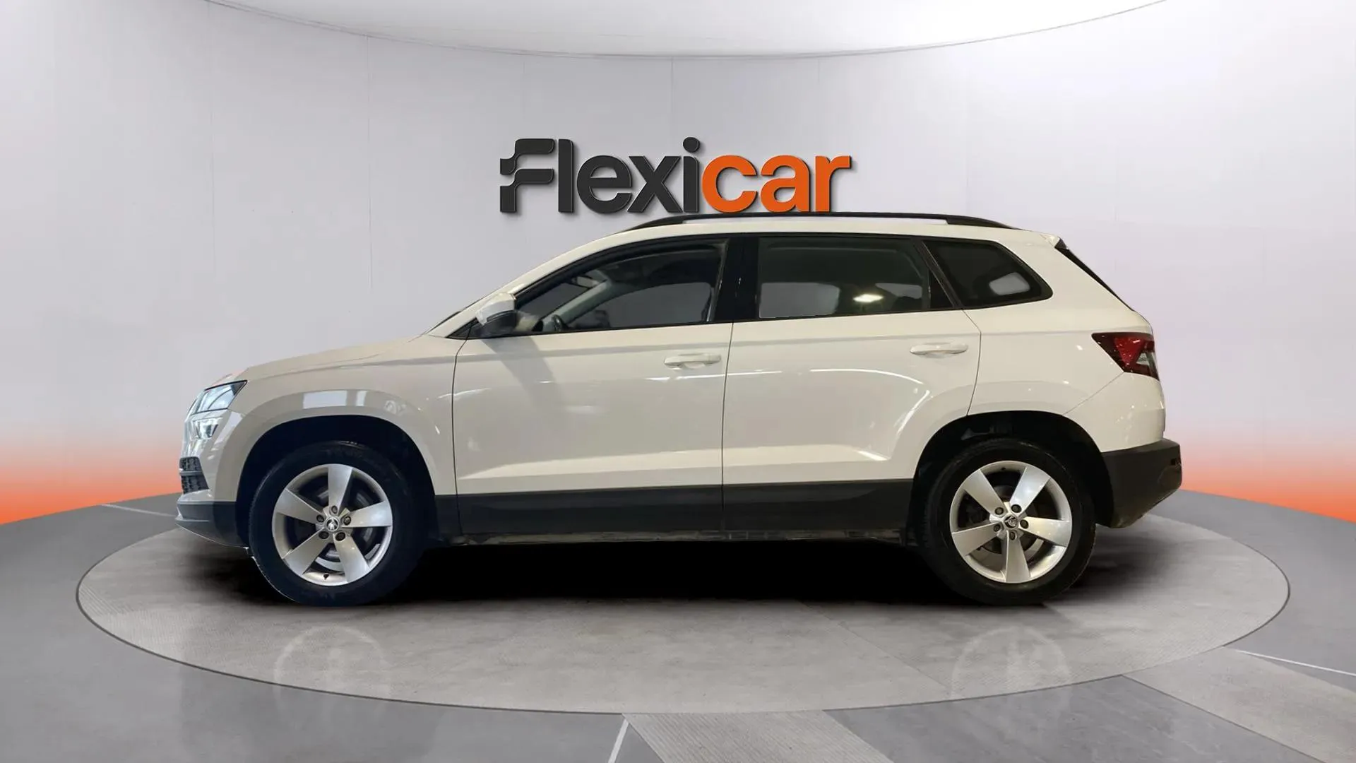Škoda Karoq 2.0 TDI DSG 4x4 Style - foto 3