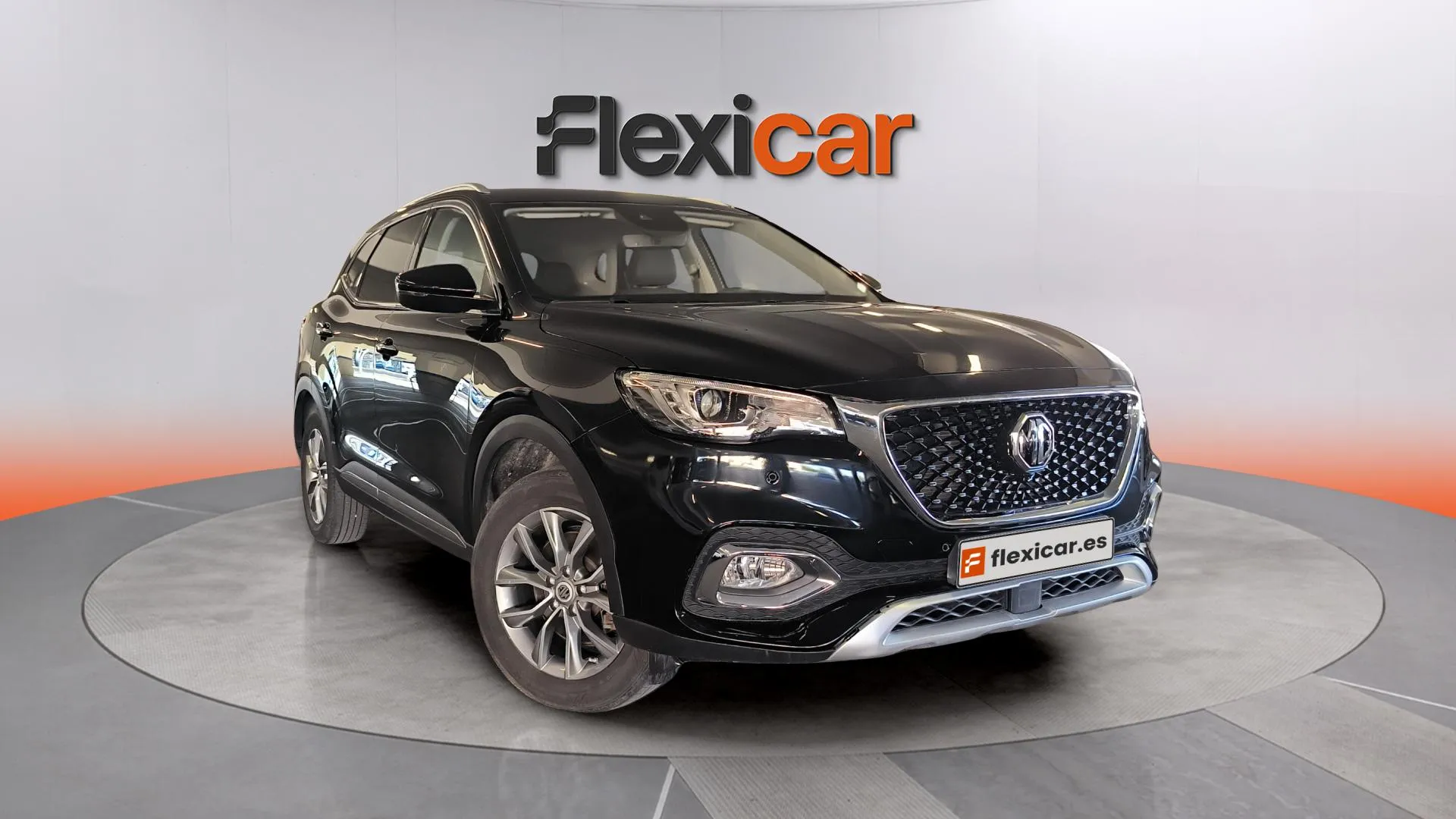 MG HS 1.5 Turbo GDI Luxury - foto 1