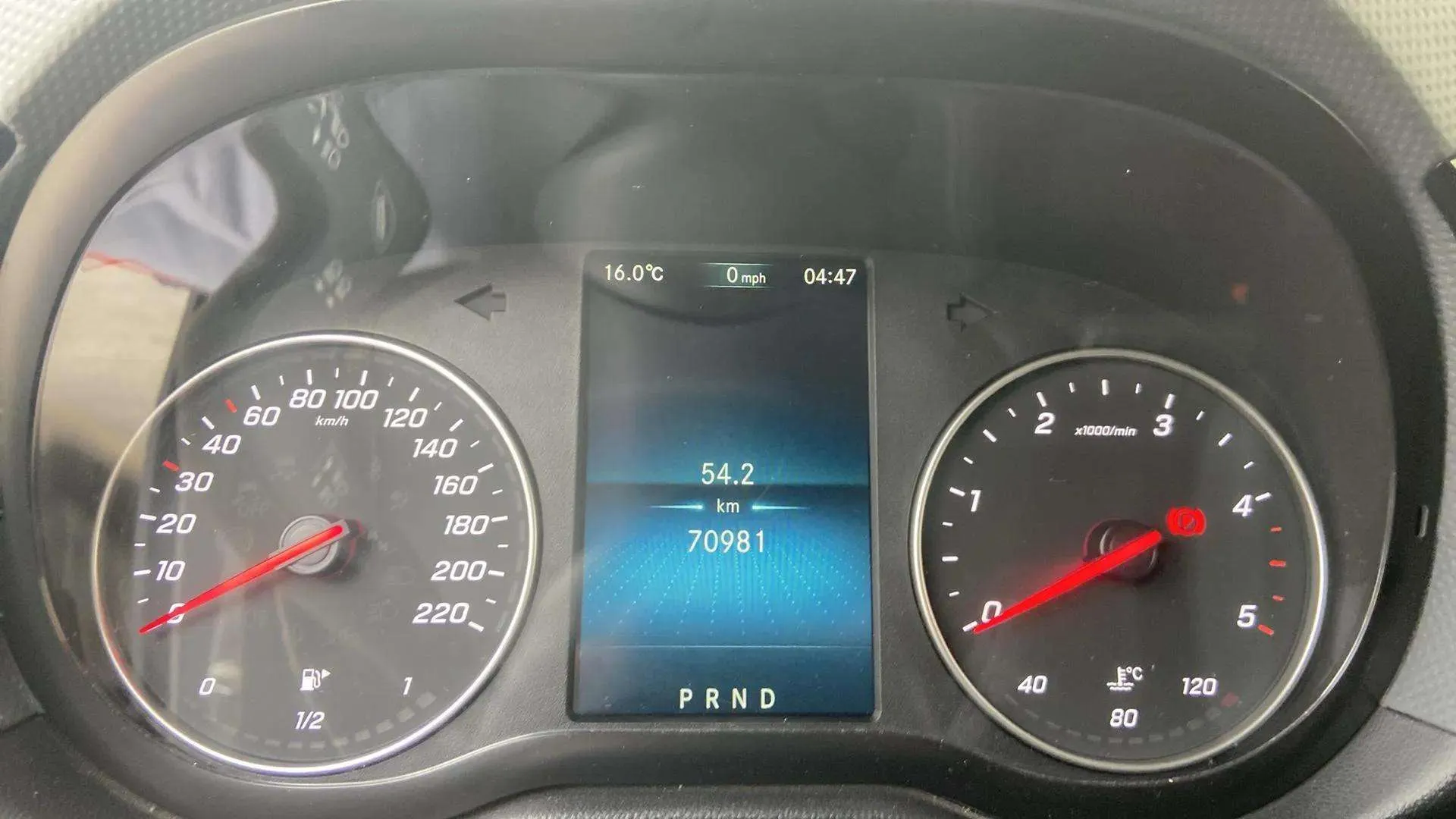 Mercedes-Benz Clase T 180 d - foto 19