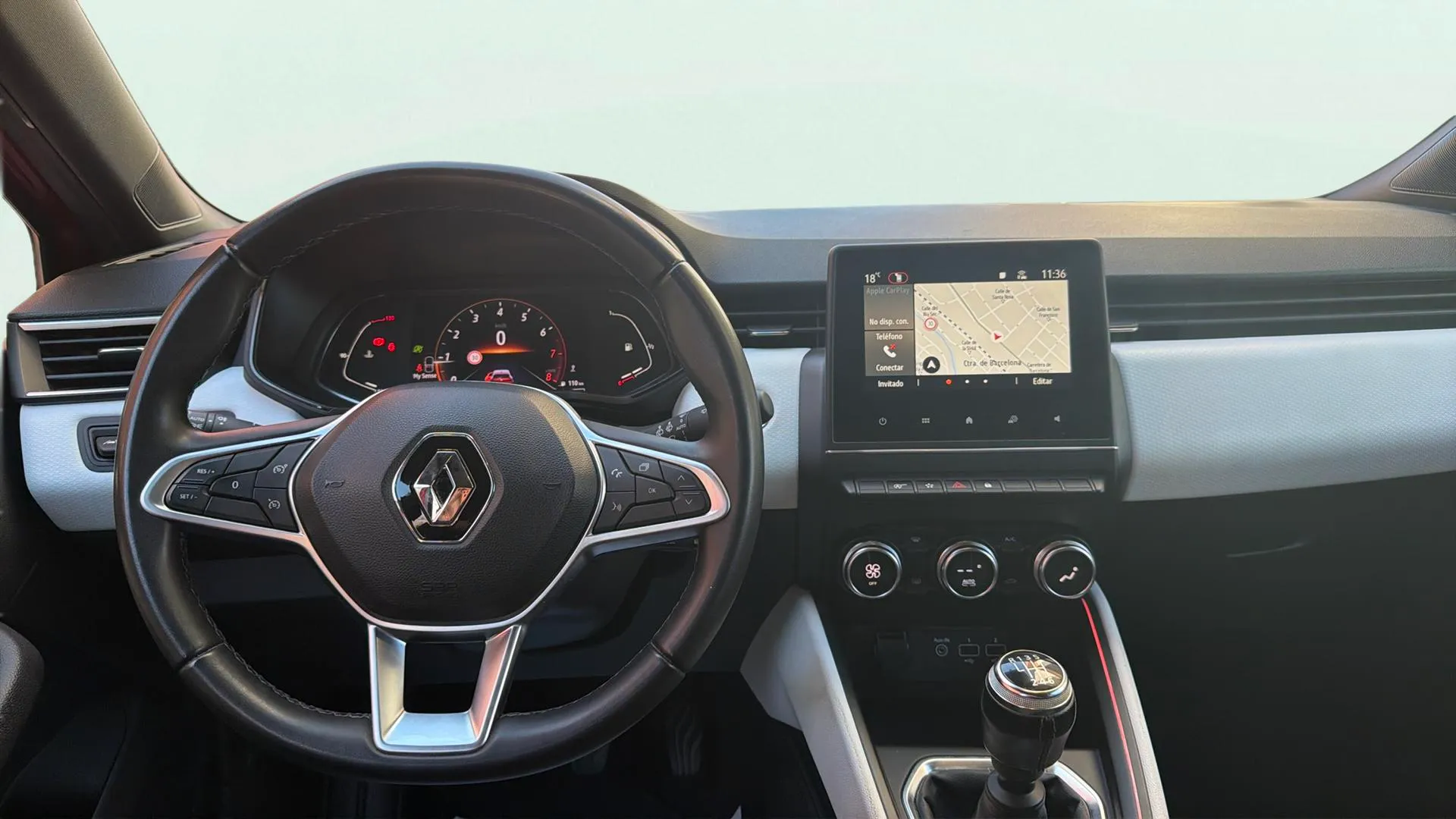 Renault Clio Techno TCe 90 - foto 10