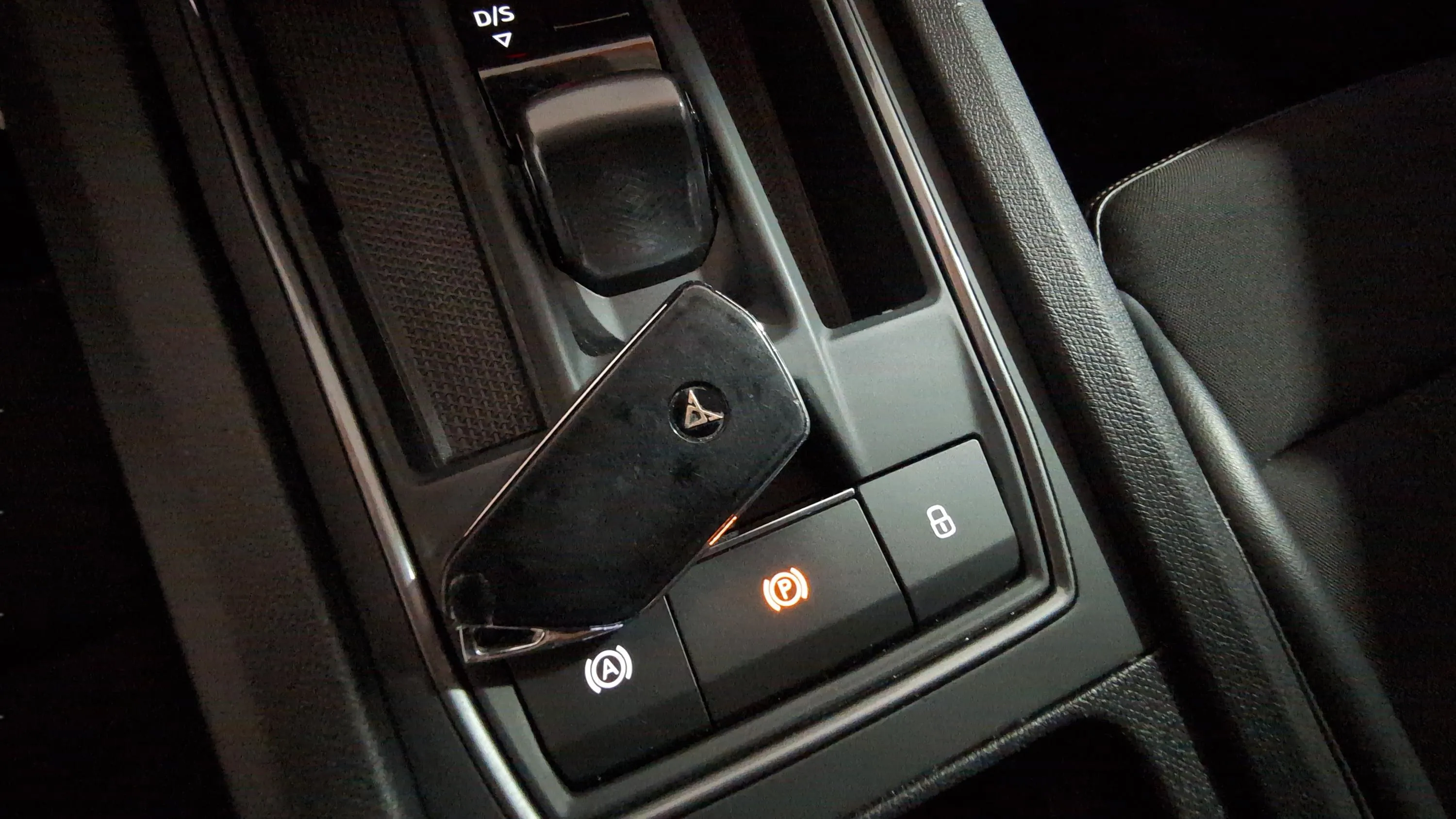 Cupra Formentor 1.5 TSI DSG - foto 18