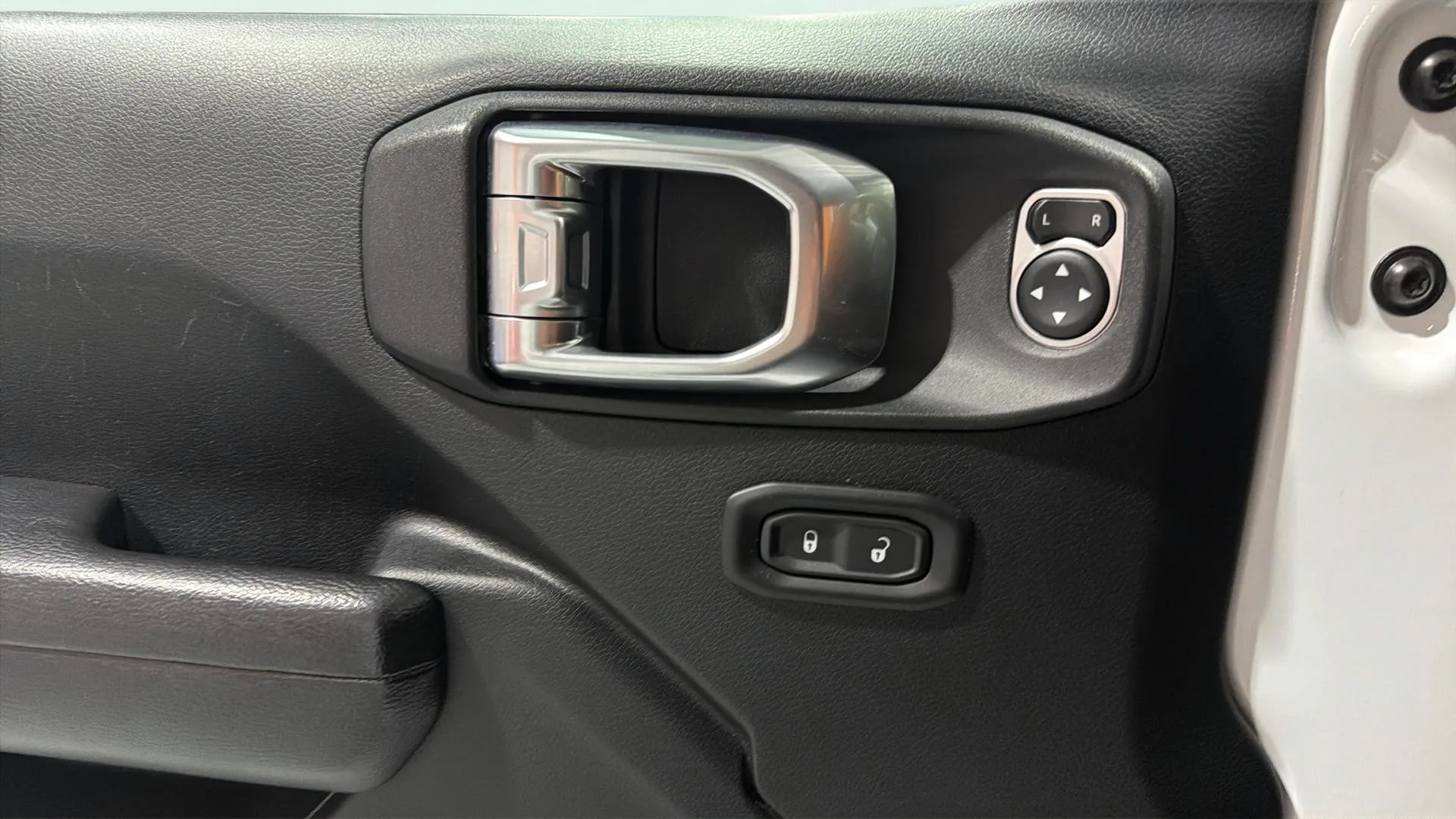 Jeep Wrangler 2.2 CRD Sport 8ATX E6D - foto 22