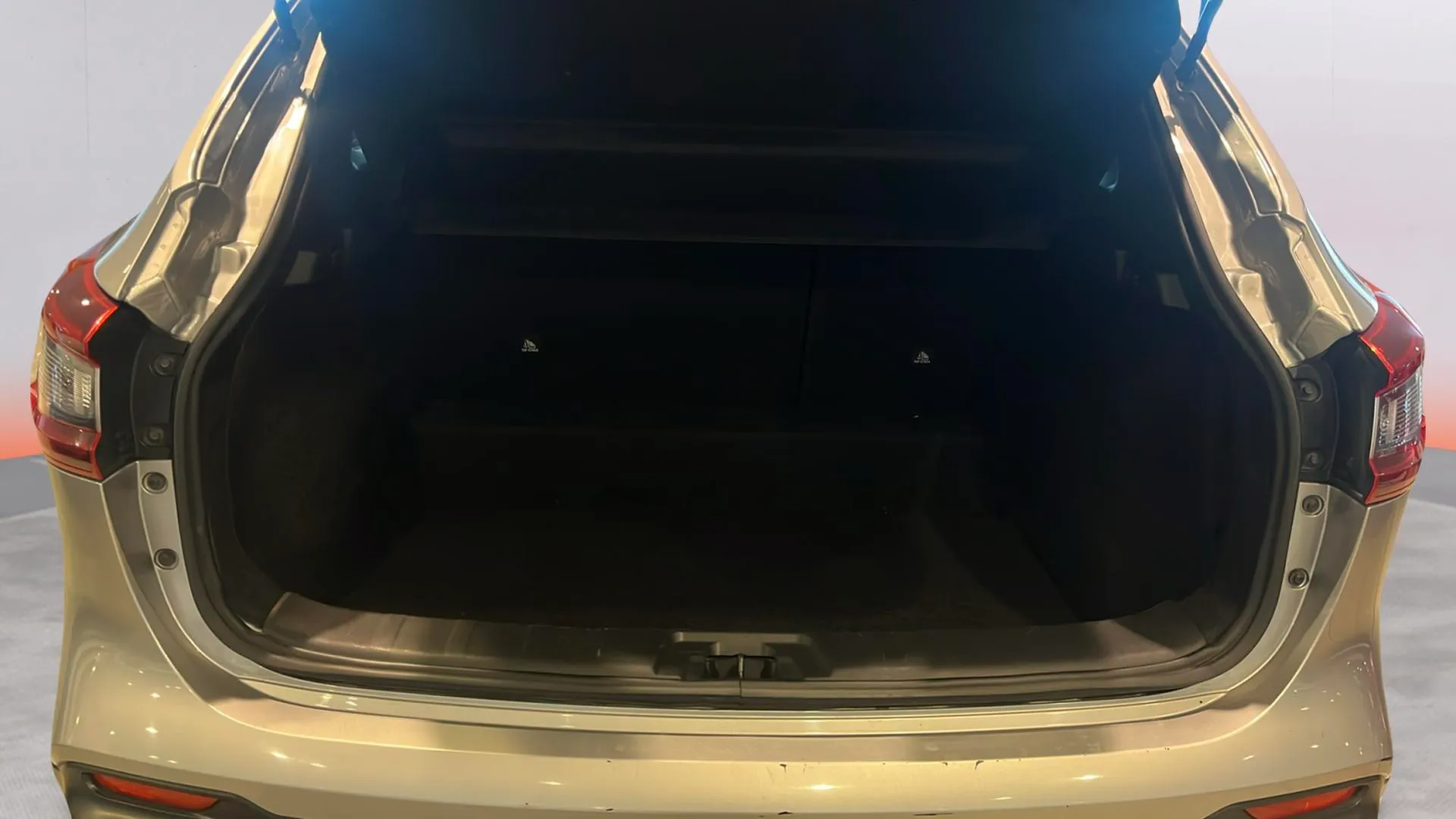 Nissan Qashqai DIG-T E6D Acenta - foto 23