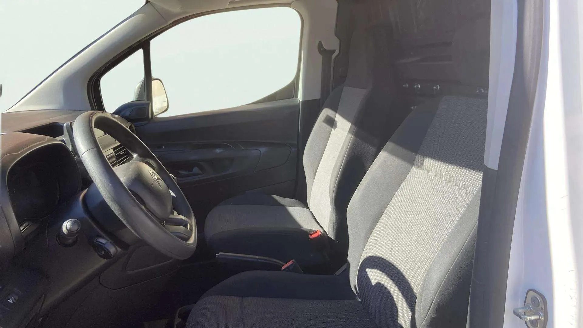 Citroën Berlingo Furgón Diesel Berlingo Van BlueHDi Talla M Control 75 - foto 19
