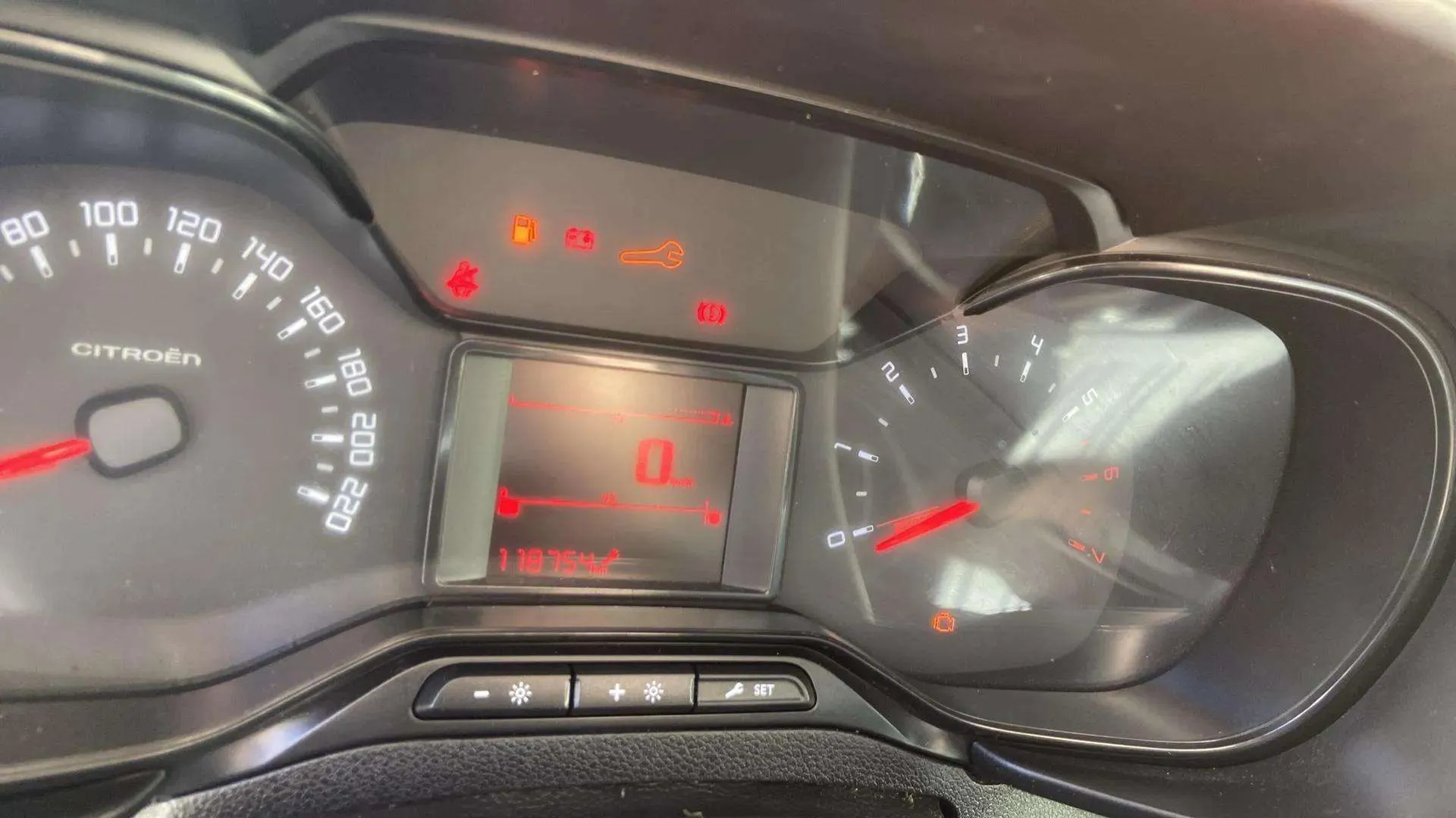 Citroën Berlingo Furgón Diesel Berlingo Van BlueHDi Talla M Control 75 - foto 16