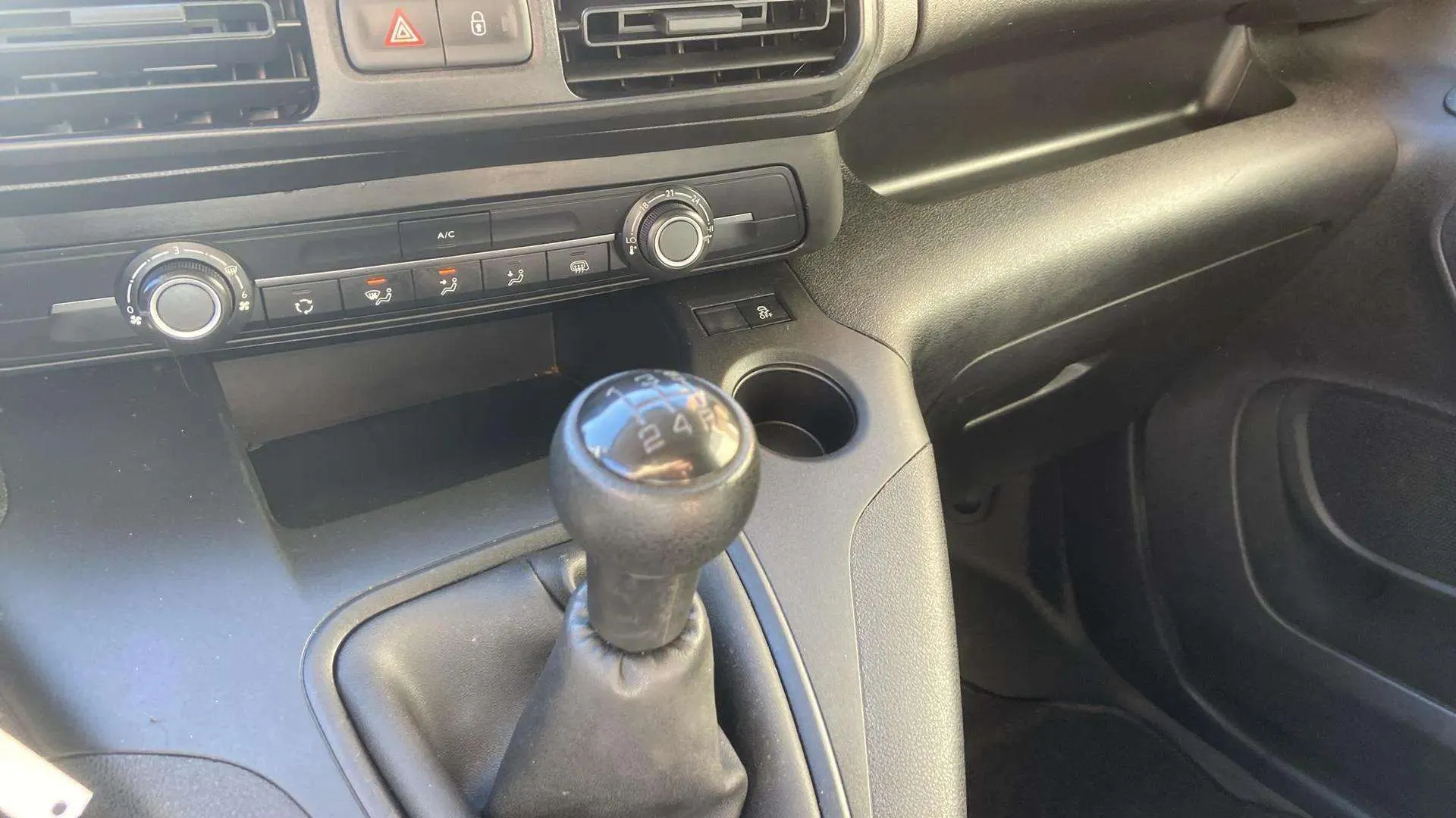 Citroën Berlingo Furgón Diesel Berlingo Van BlueHDi Talla M Control 75 - foto 15