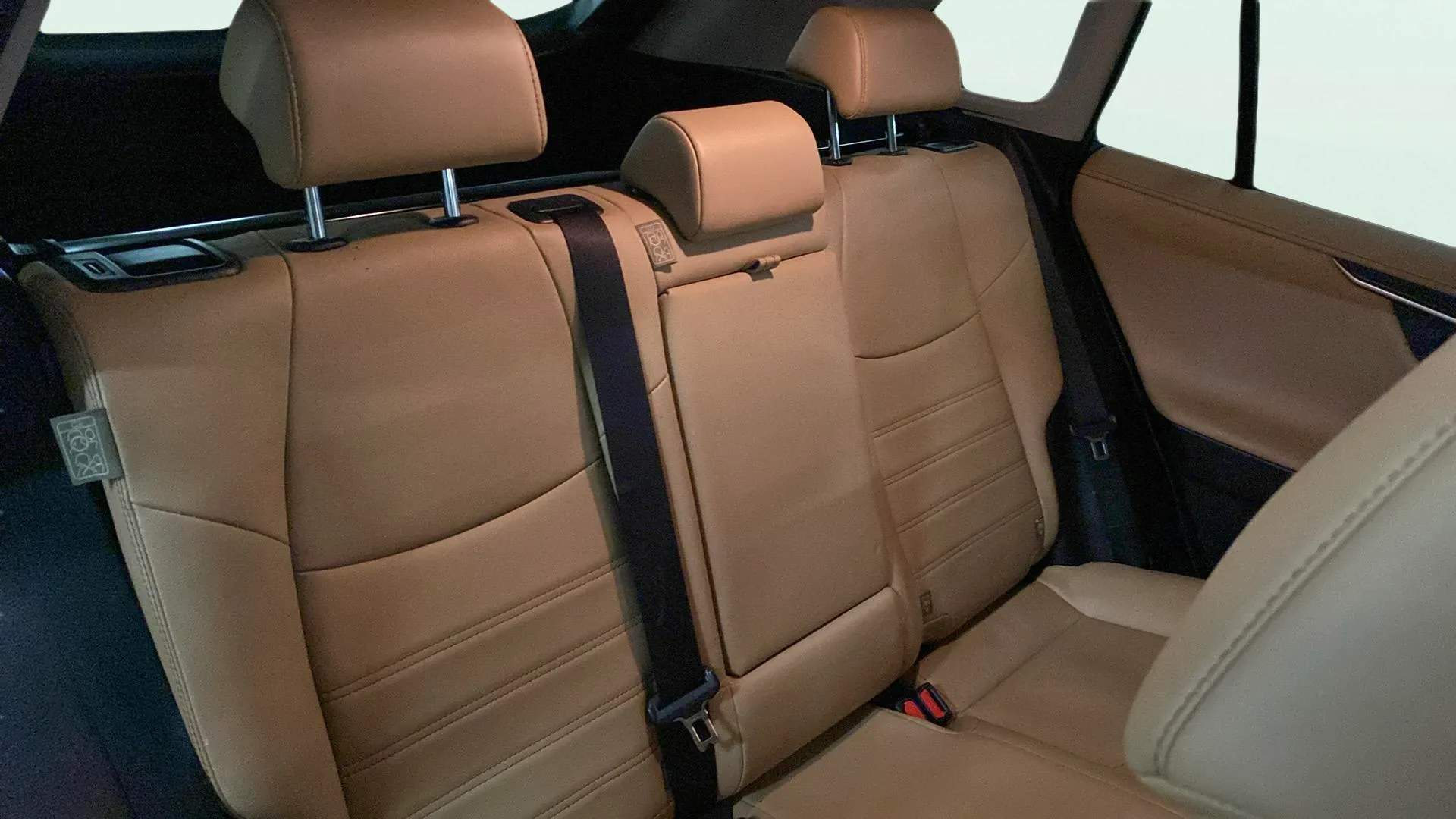 Toyota RAV4 2.5l 220H Luxury - foto 28