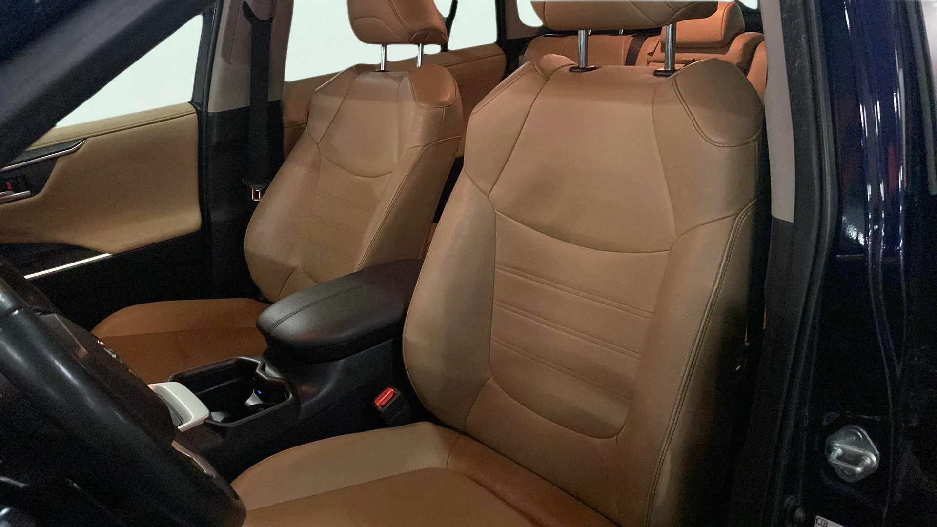 Toyota RAV4 2.5l 220H Luxury - foto 26