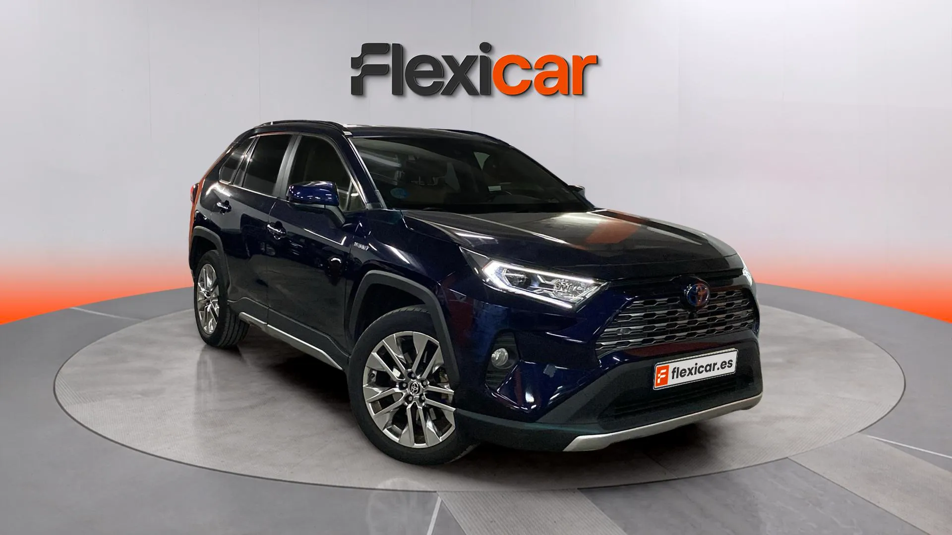 Toyota RAV4 2.5l 220H Luxury