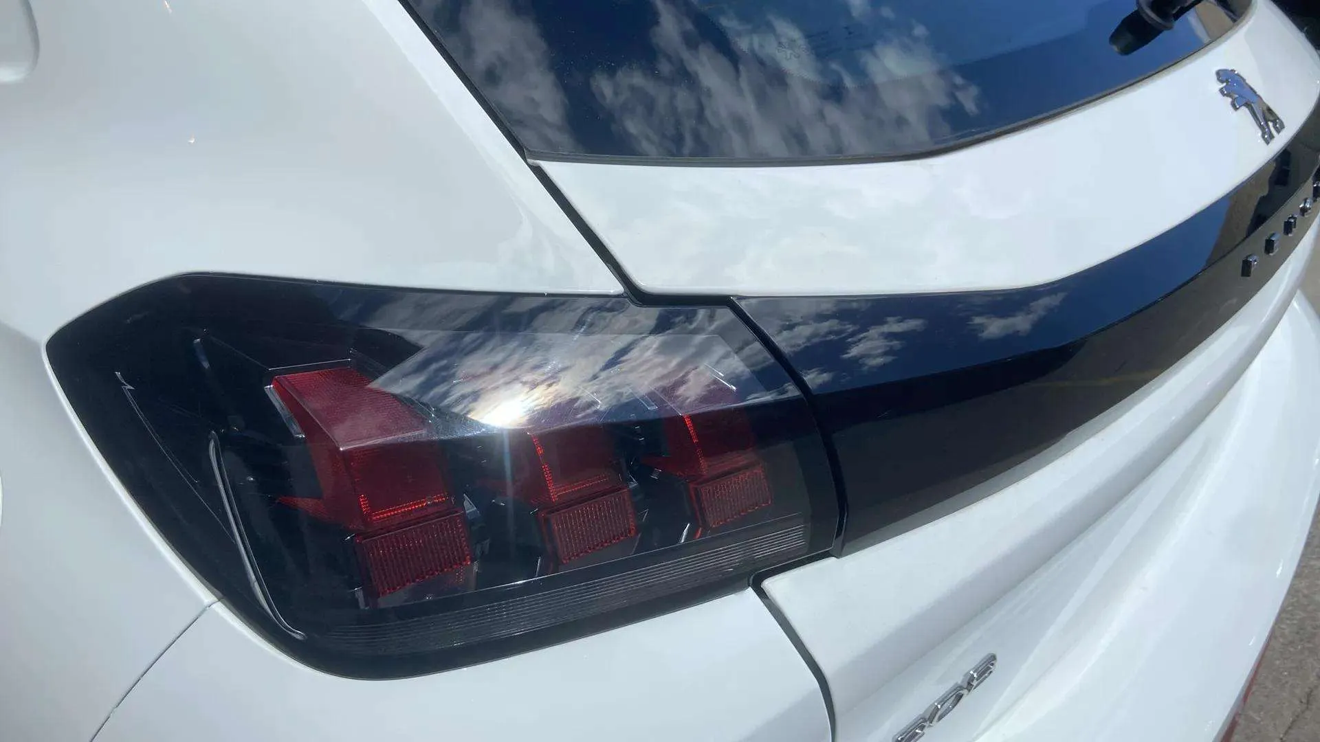 Peugeot 208 BlueHDi Active - foto 11