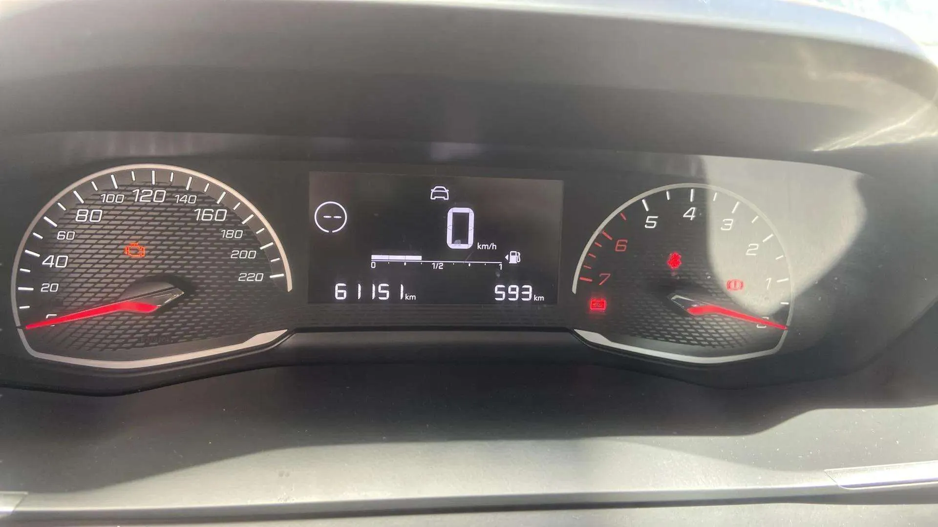 Peugeot 208 BlueHDi Active - foto 19