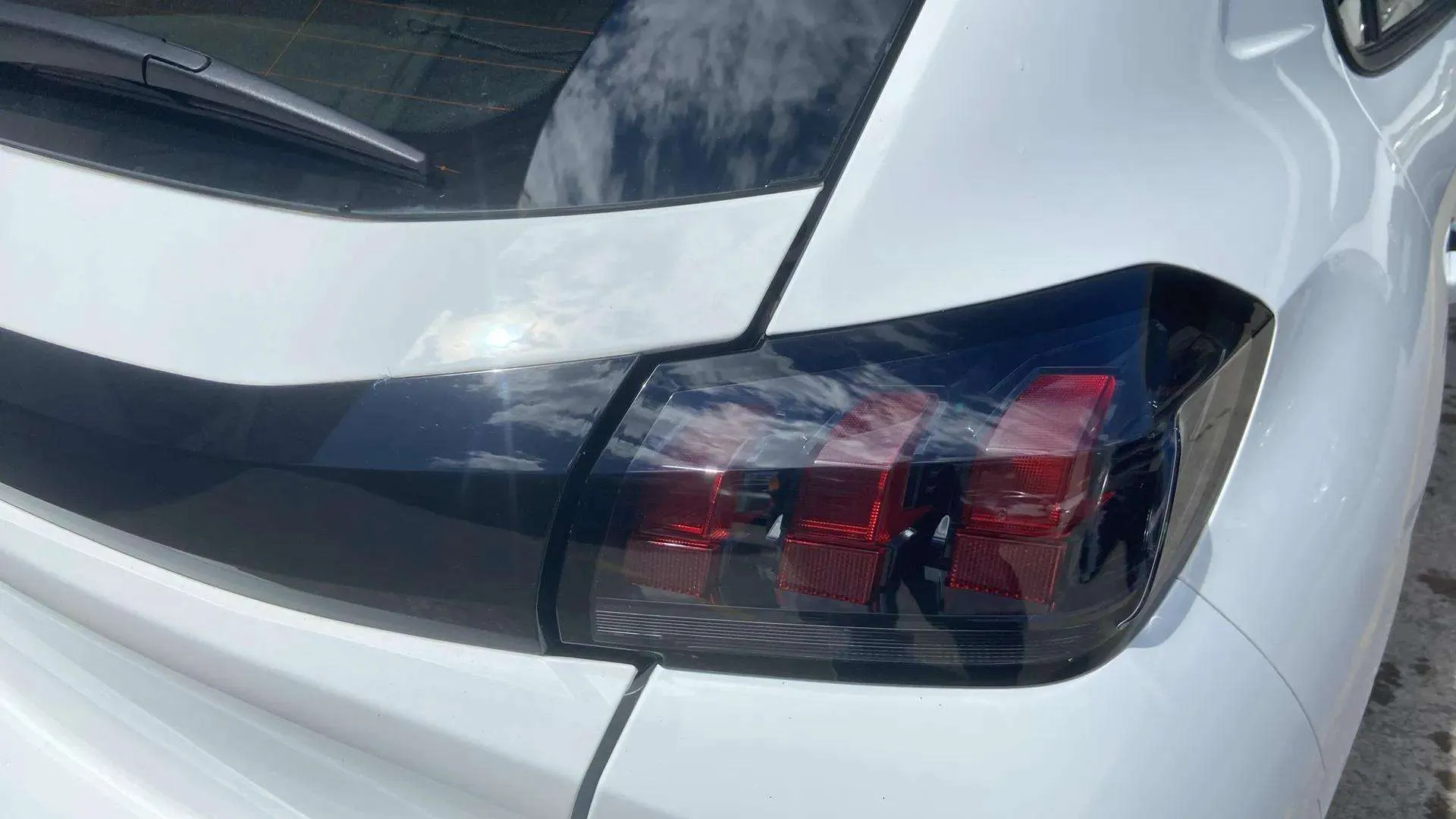 Peugeot 208 BlueHDi Active - foto 12