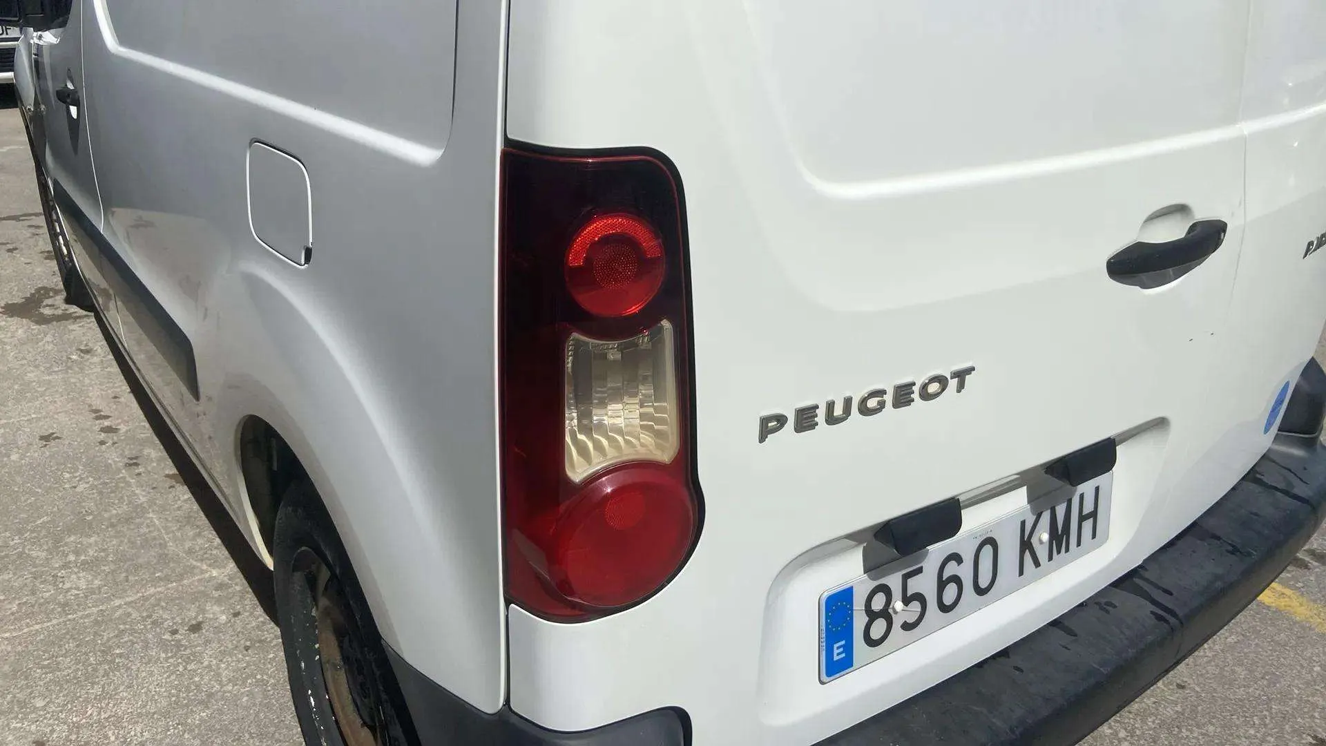 Peugeot Partner Furgón Diesel Partner Furgón 1.6BlueHDI Confort L1 100 - foto 10