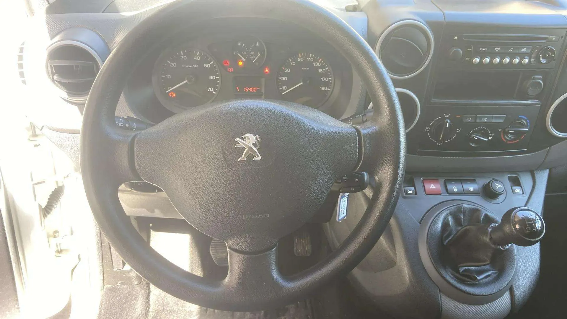 Peugeot Partner Furgón Diesel Partner Furgón 1.6BlueHDI Confort L1 100 - foto 13