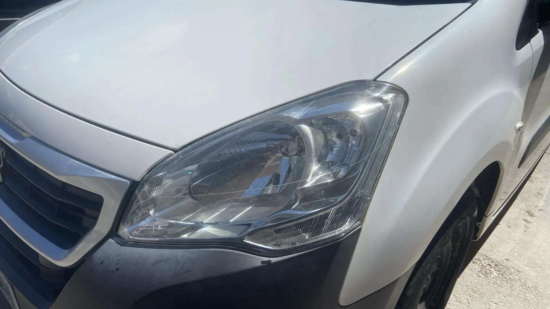 Peugeot Partner Furgón Diesel Partner Furgón 1.6BlueHDI Confort L1 100 - foto 12