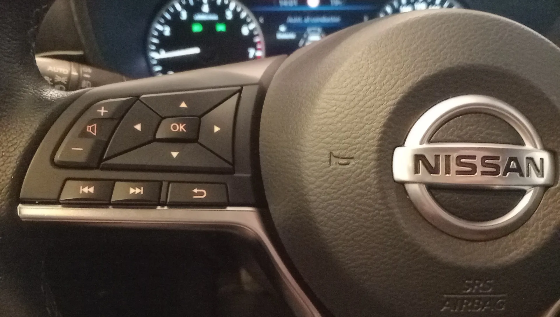 Nissan Juke DIG-T N-Design Chic - foto 11