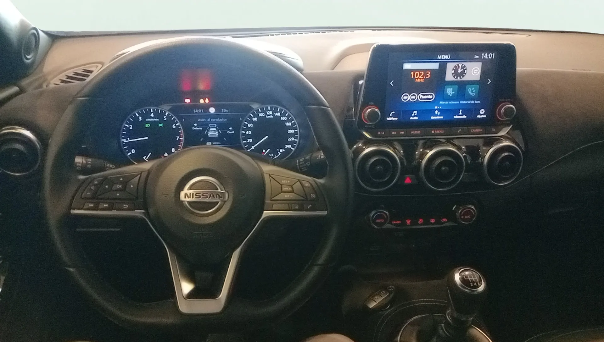 Nissan Juke DIG-T N-Design Chic - foto 17