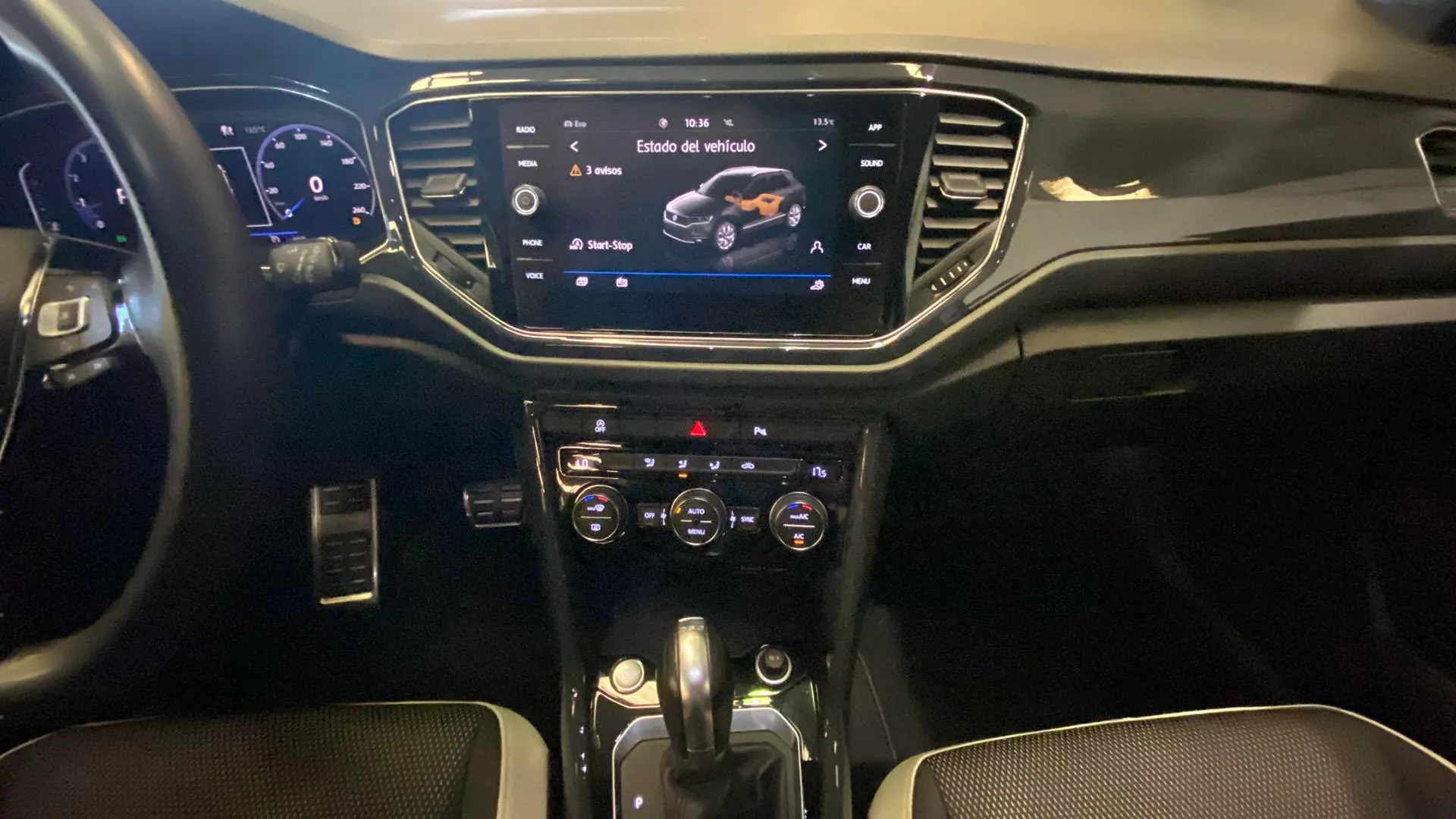 Volkswagen T-Roc Sport 2.0 TSI 4 Motion DSG - foto 23