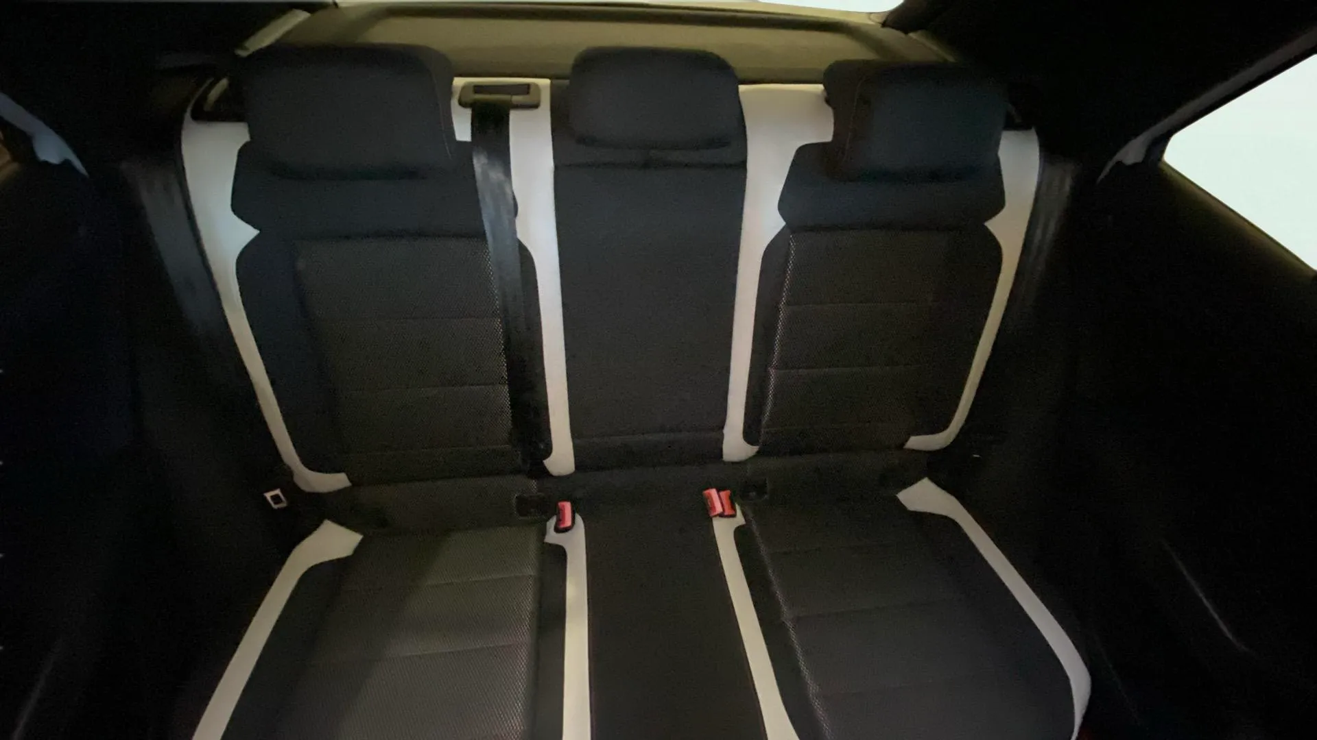 Volkswagen T-Roc Sport 2.0 TSI 4 Motion DSG - foto 14