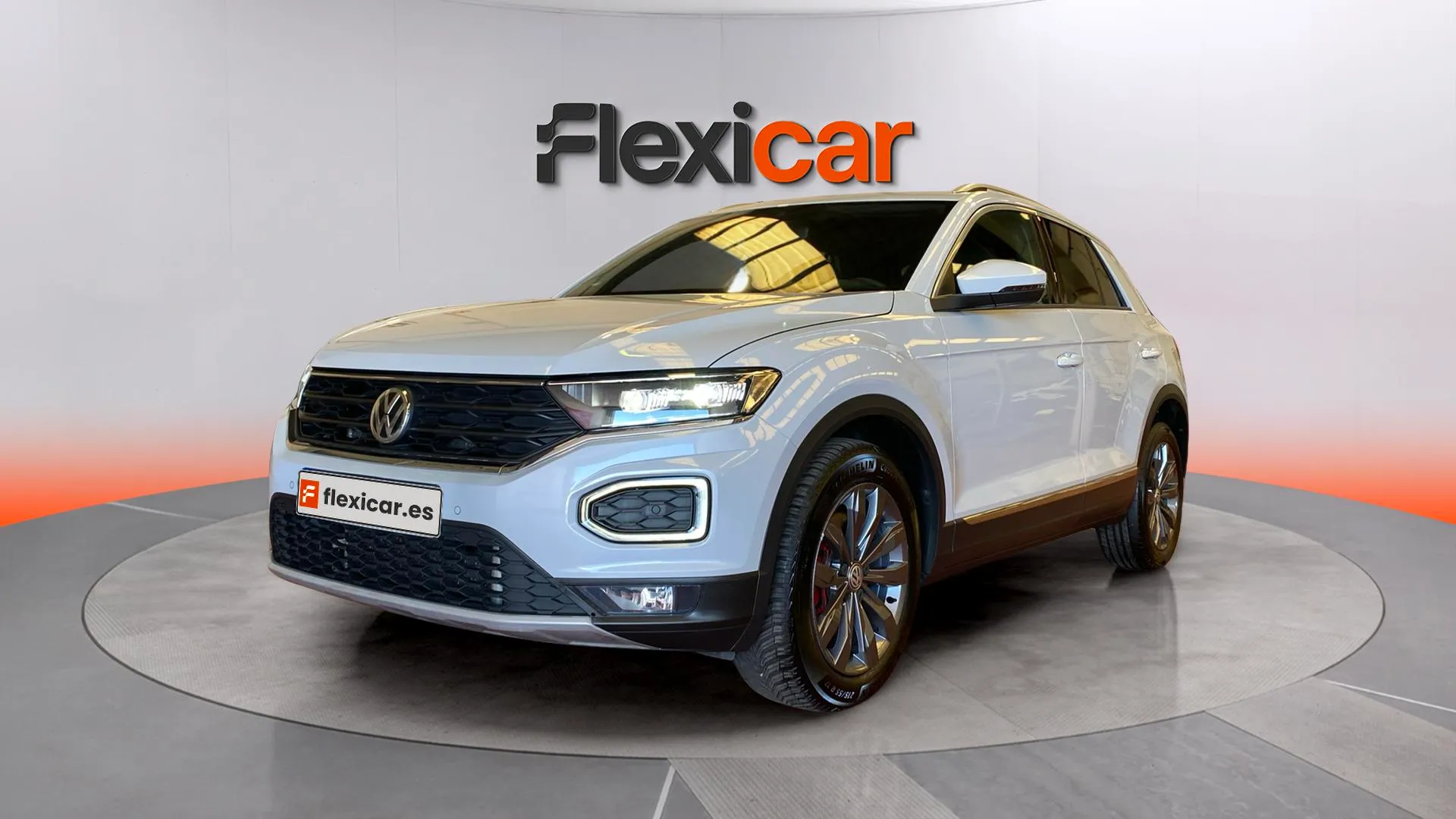 Volkswagen T-Roc Sport 2.0 TSI 4 Motion DSG - foto 3