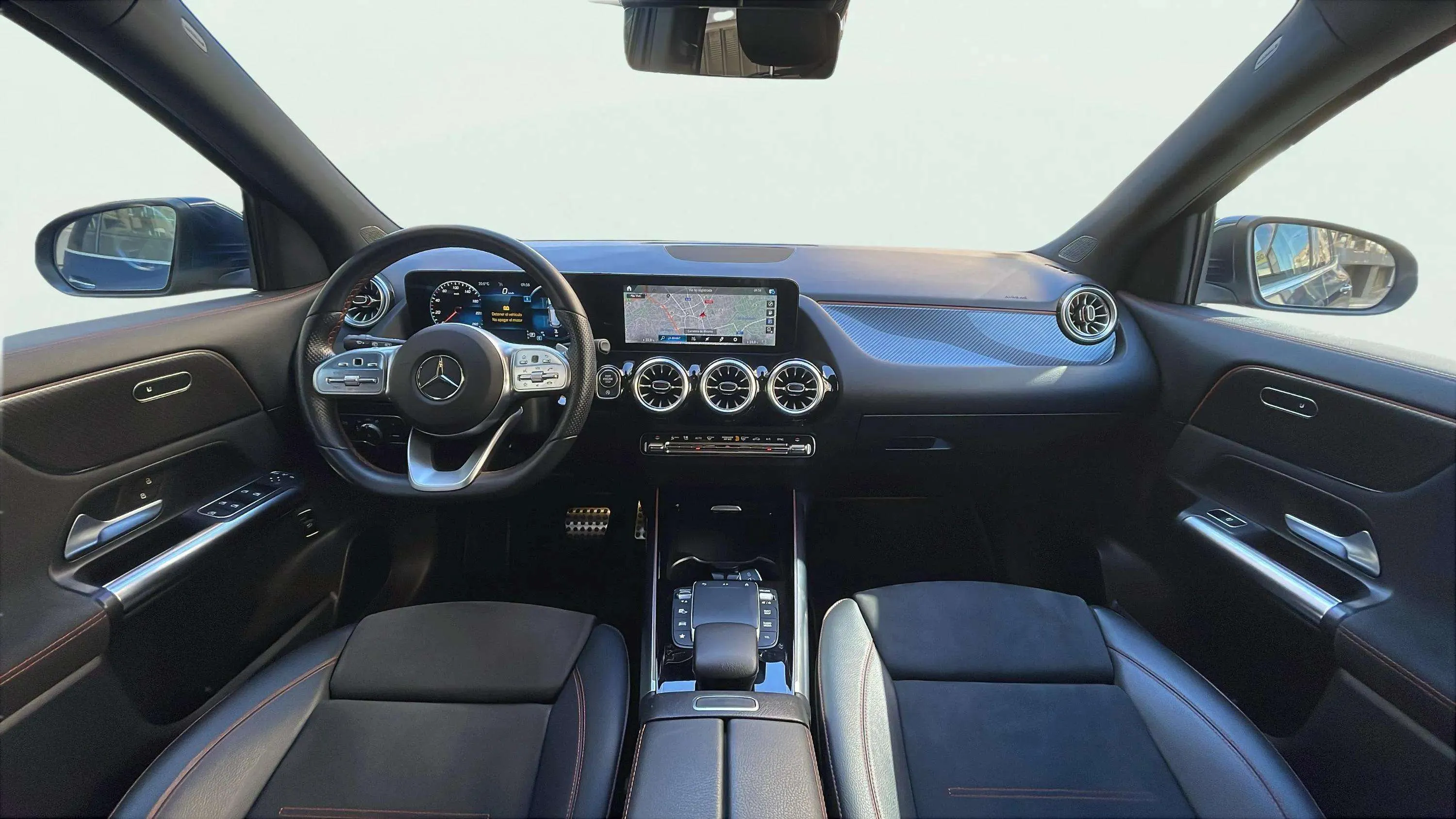 Mercedes-Benz GLA 250 4MATIC - foto 9