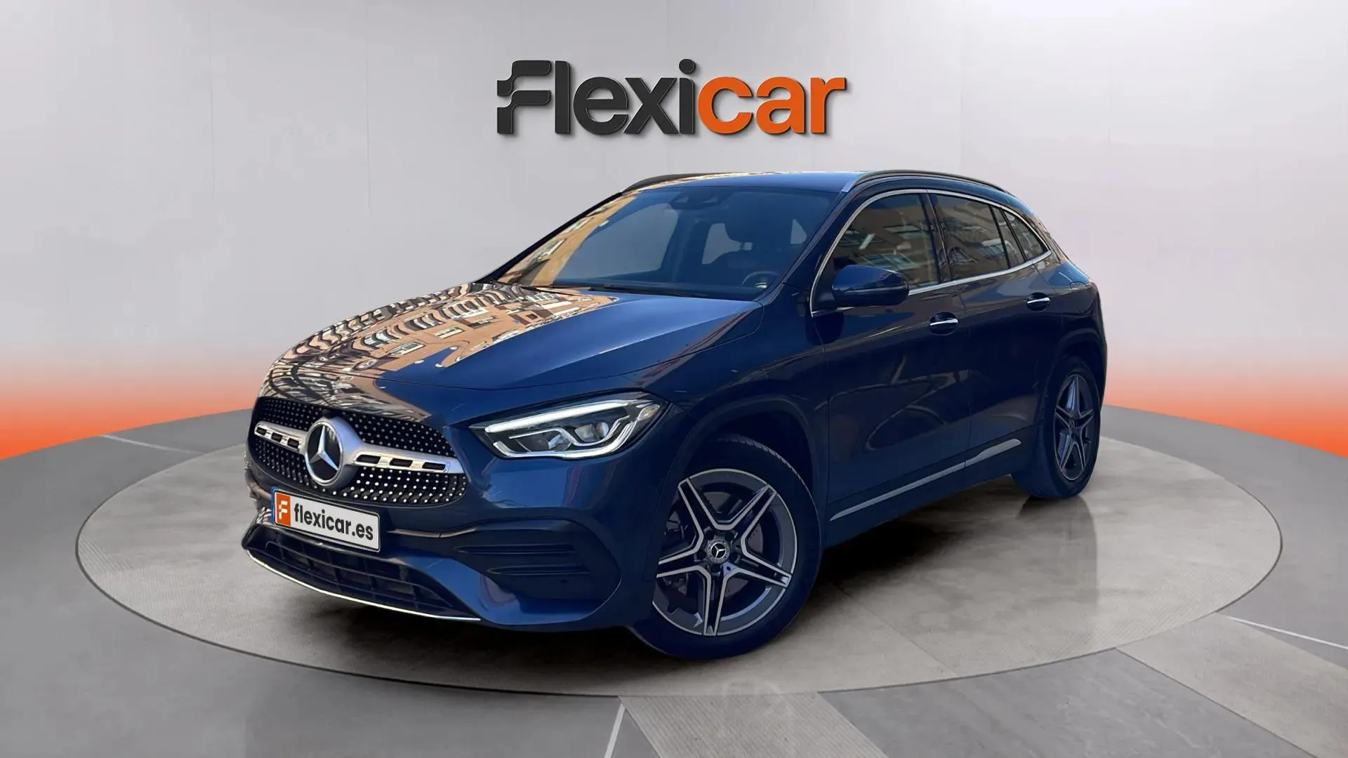 Mercedes-Benz GLA 250 4MATIC - foto 2