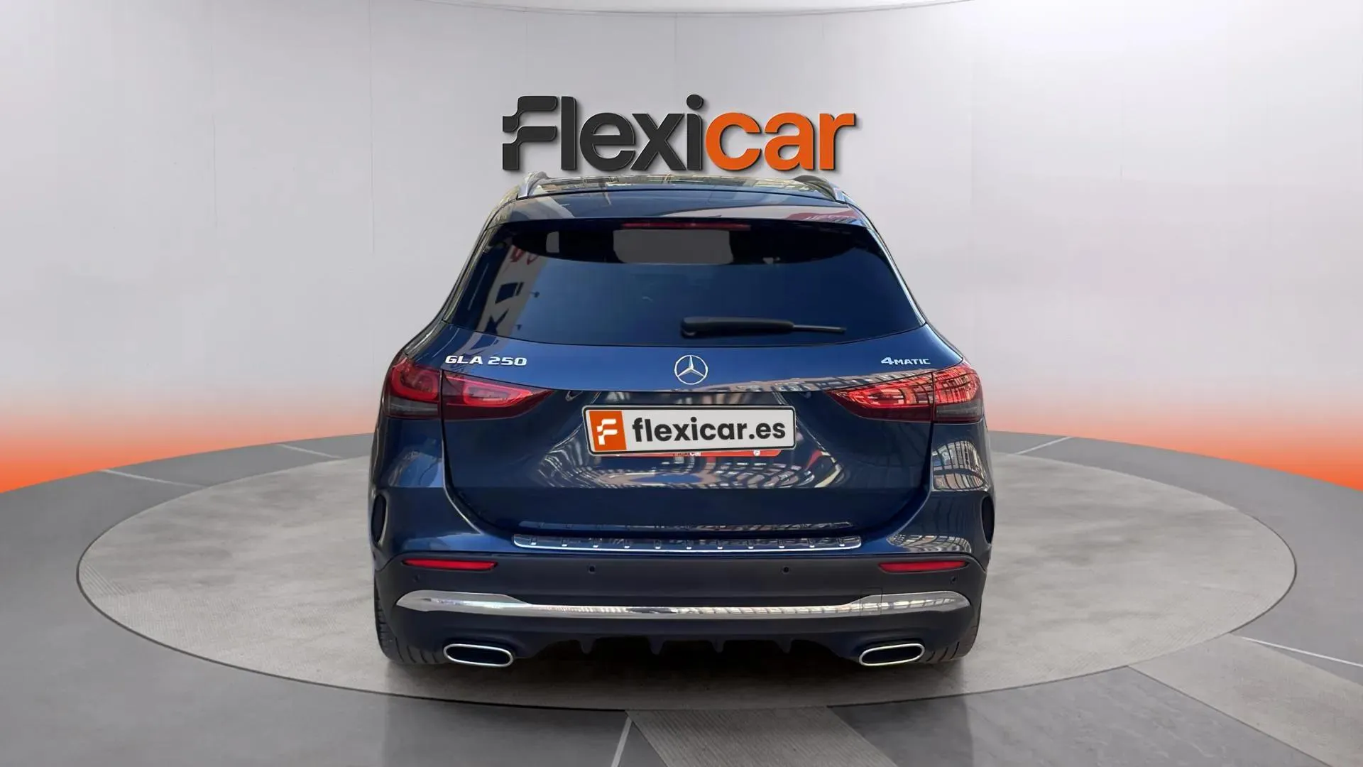 Mercedes-Benz GLA 250 4MATIC - foto 5