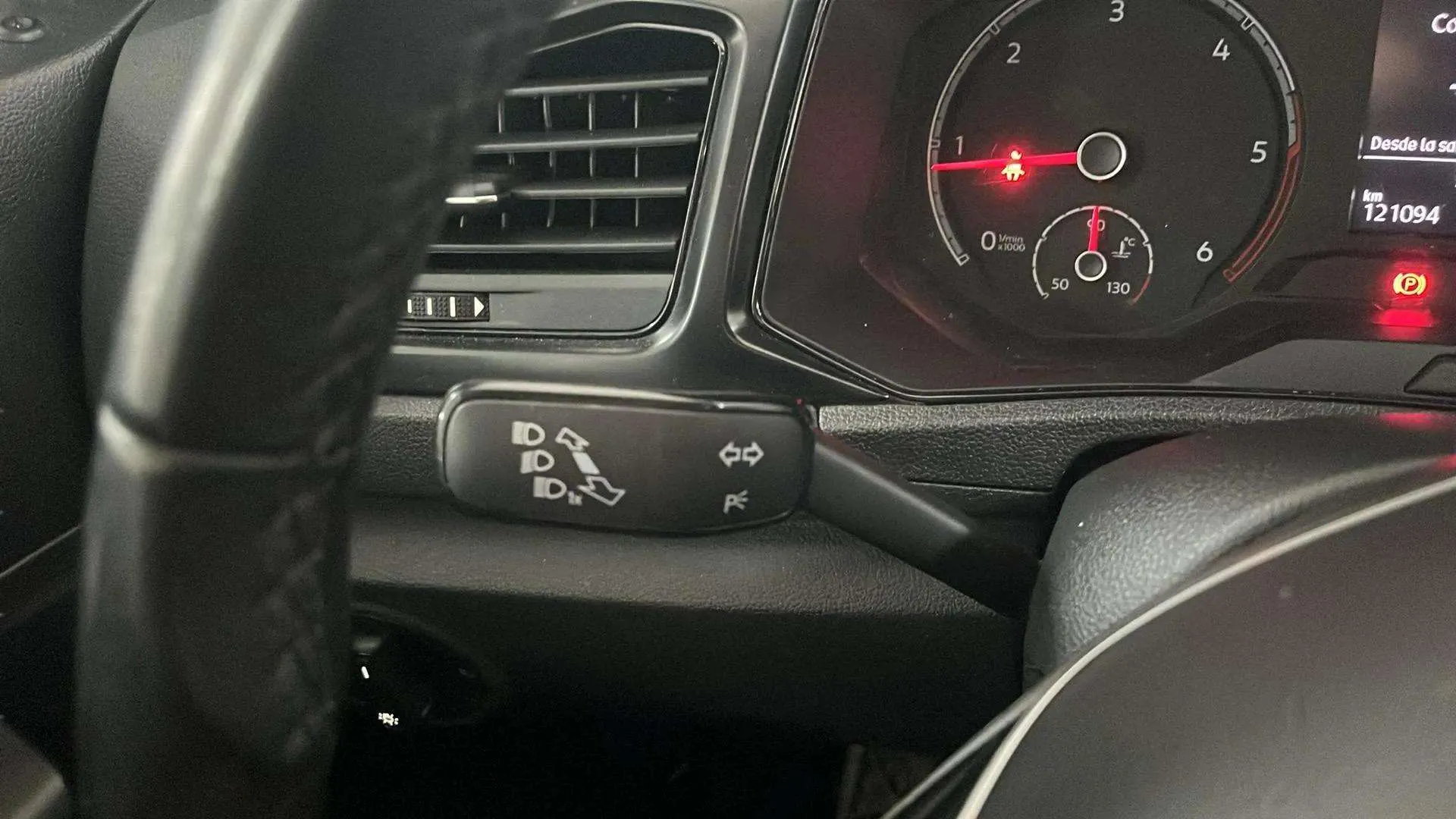 Volkswagen T-Roc Edition 2.0 TDI - foto 12
