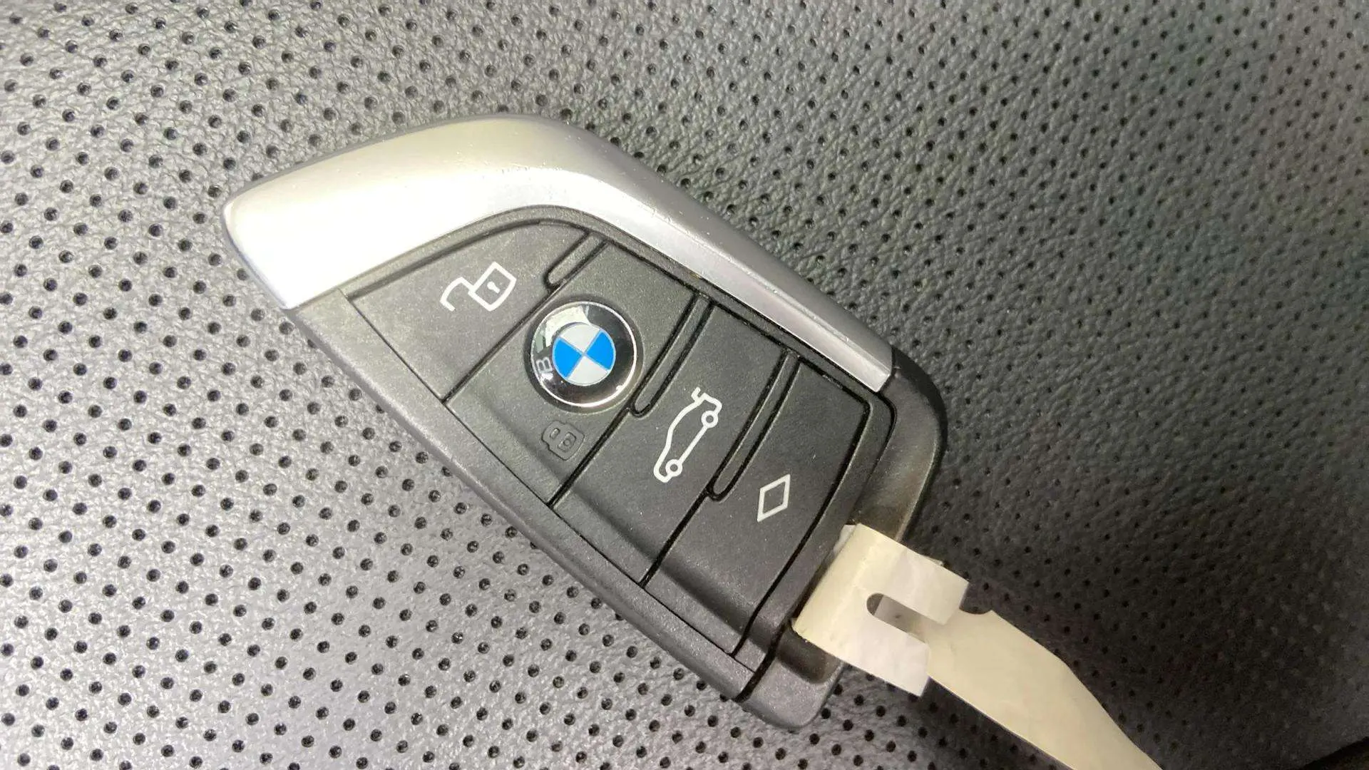 BMW X3 xDrive20d xLine - foto 17