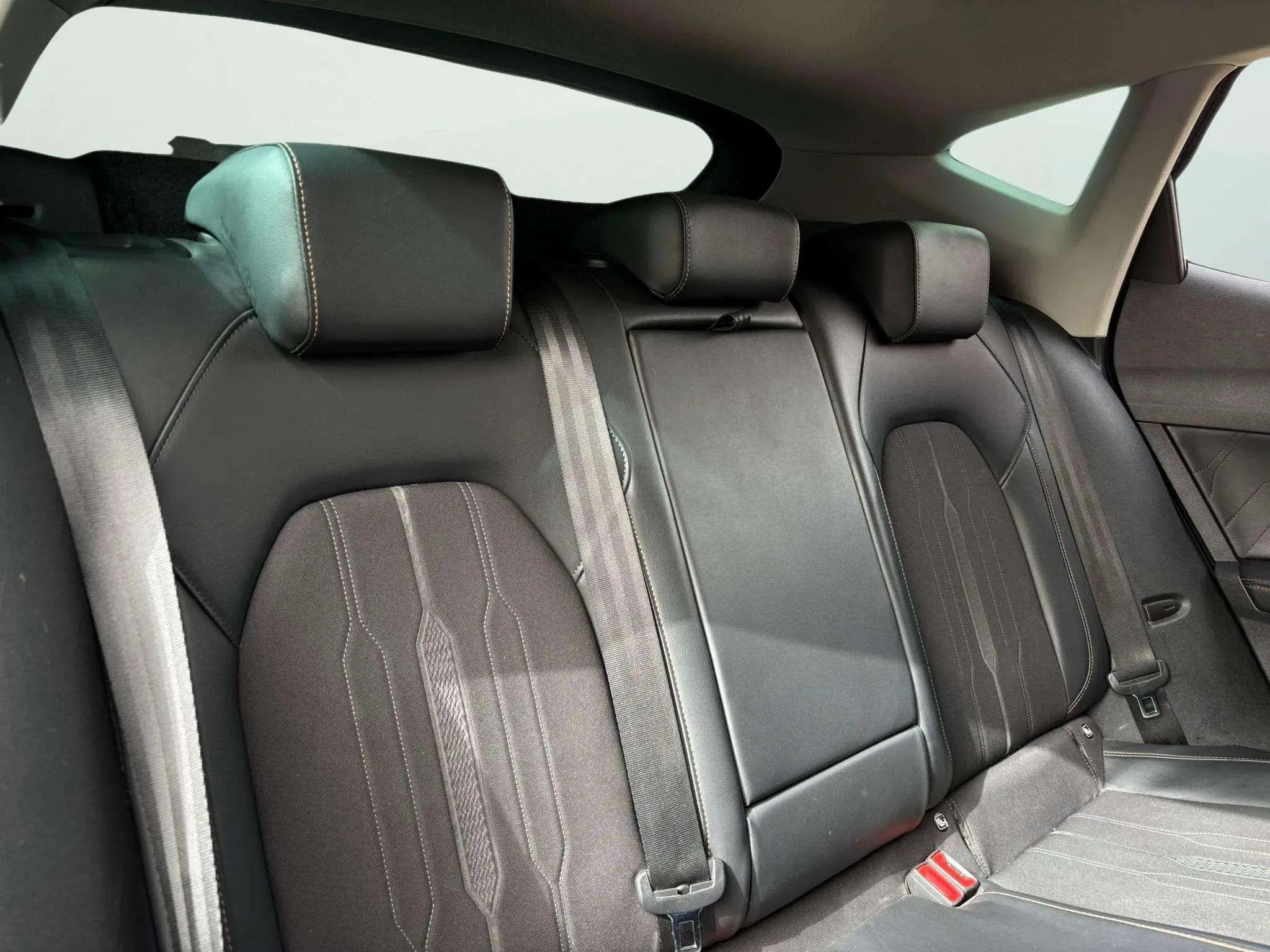 Cupra Formentor 1.5 TSI DSG - foto 19