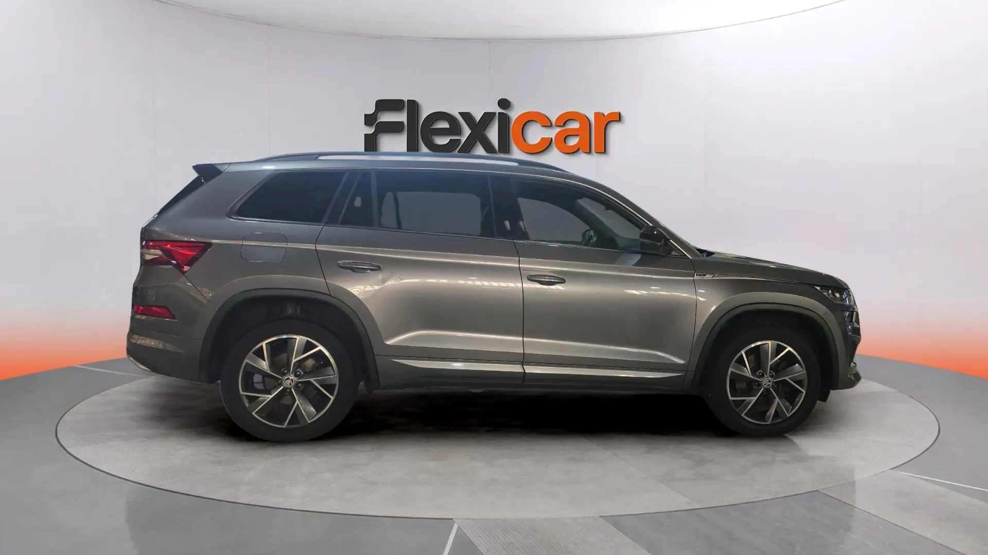 Škoda Kodiaq 2.0 TDI DSG 4x2 Sportline - foto 3