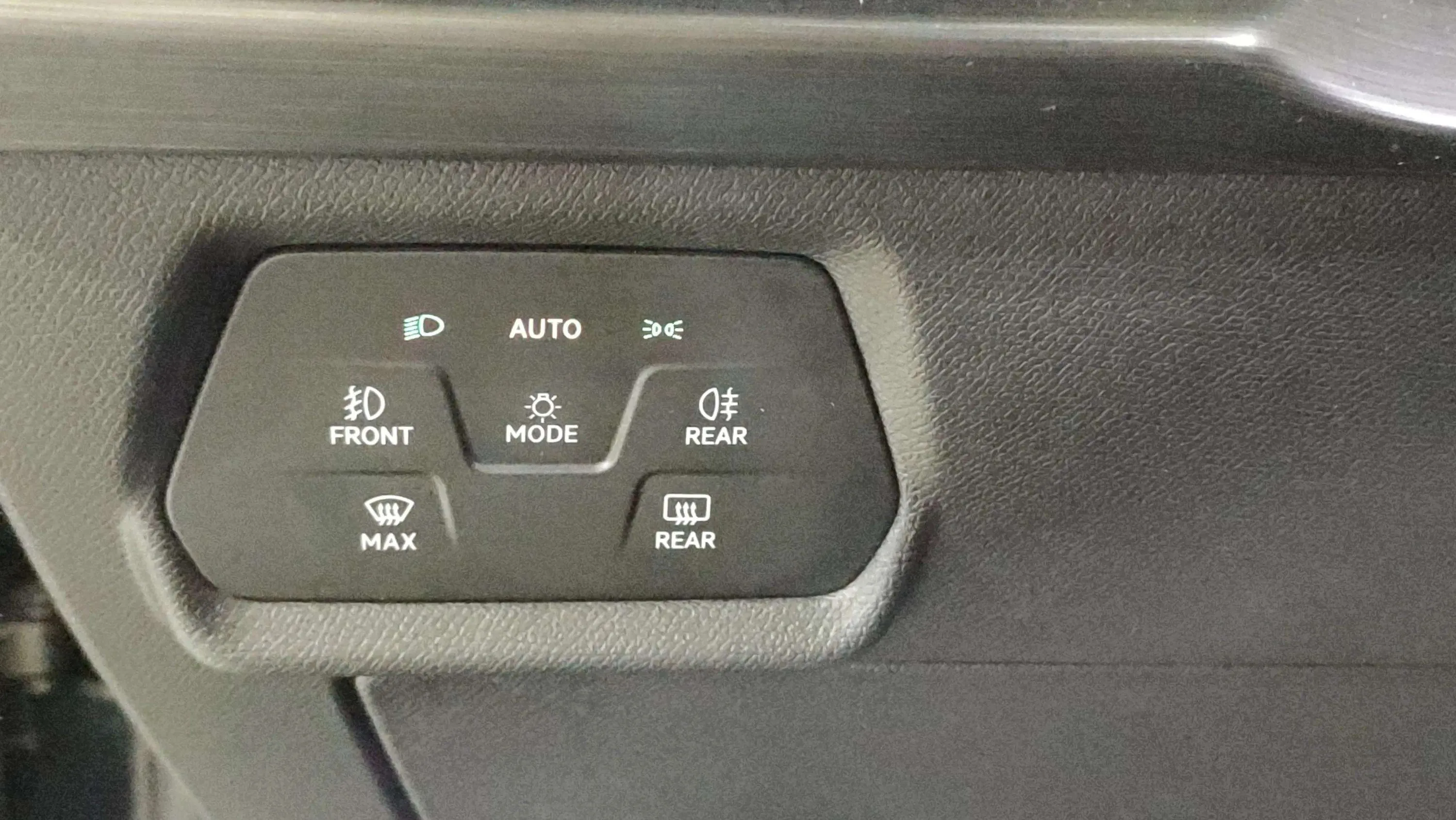 Cupra Formentor 1.5 TSI DSG - foto 8