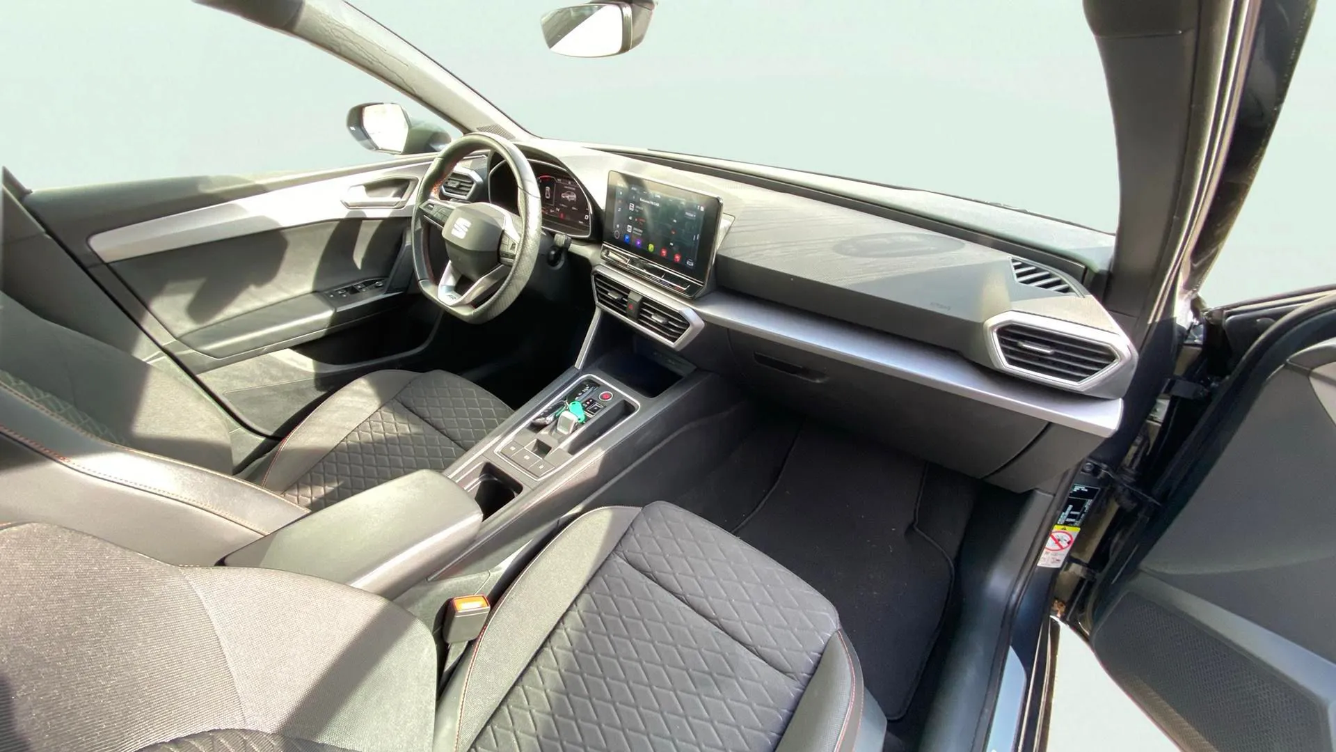 SEAT León 1.0 eTSI DSG-7 FR XL ECO - foto 20