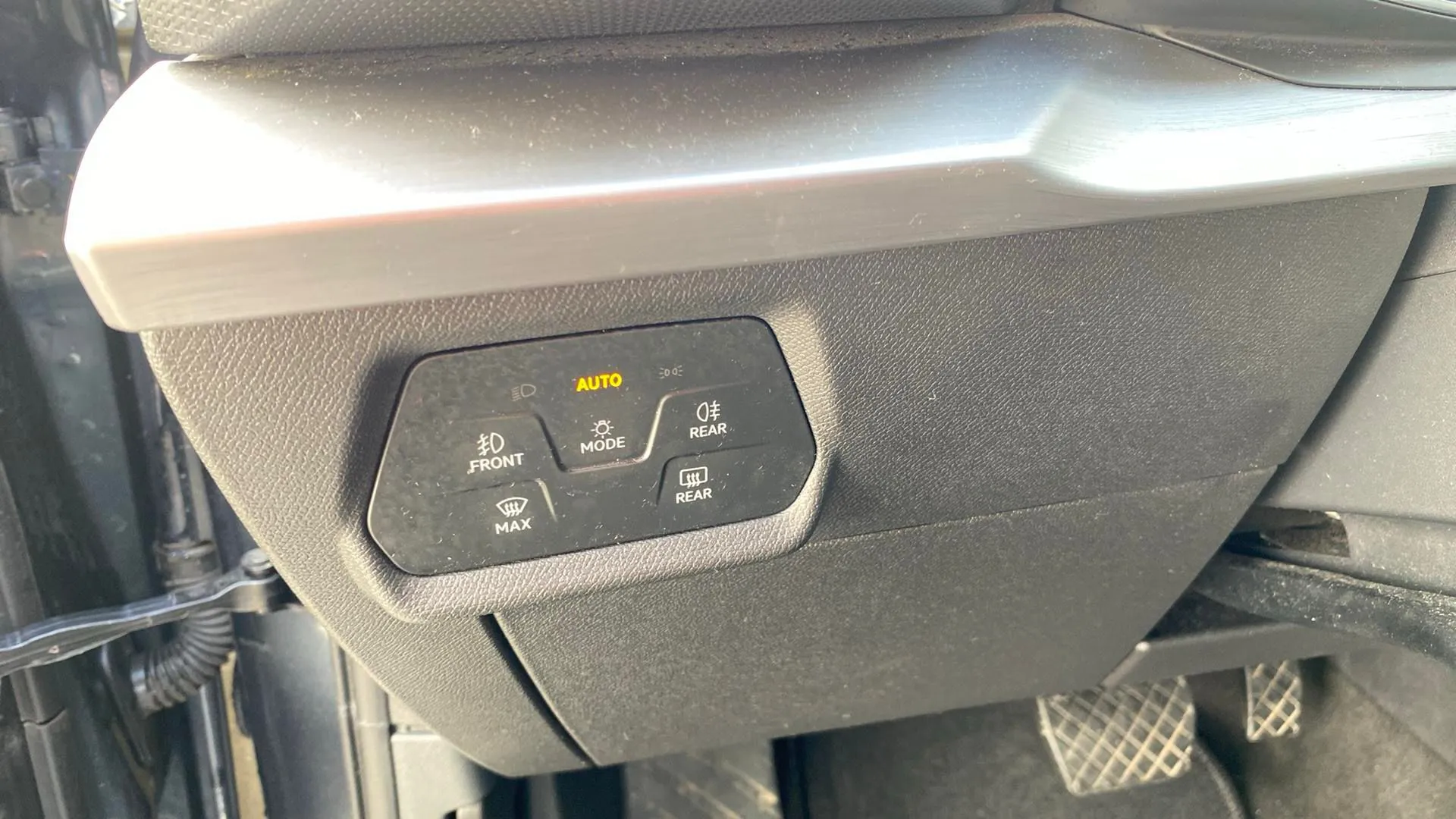 SEAT León 1.0 eTSI DSG-7 FR XL ECO - foto 15