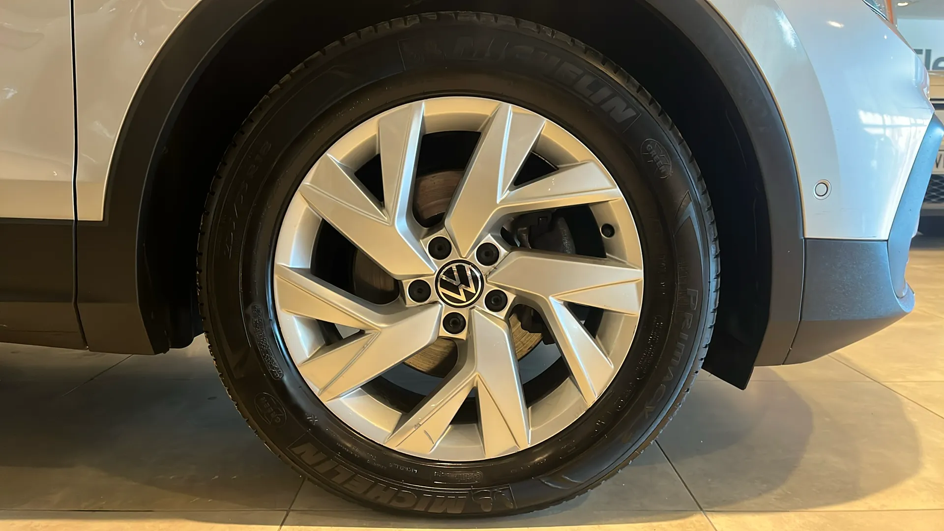 Volkswagen Tiguan Life 2.0 TDI DSG - foto 26
