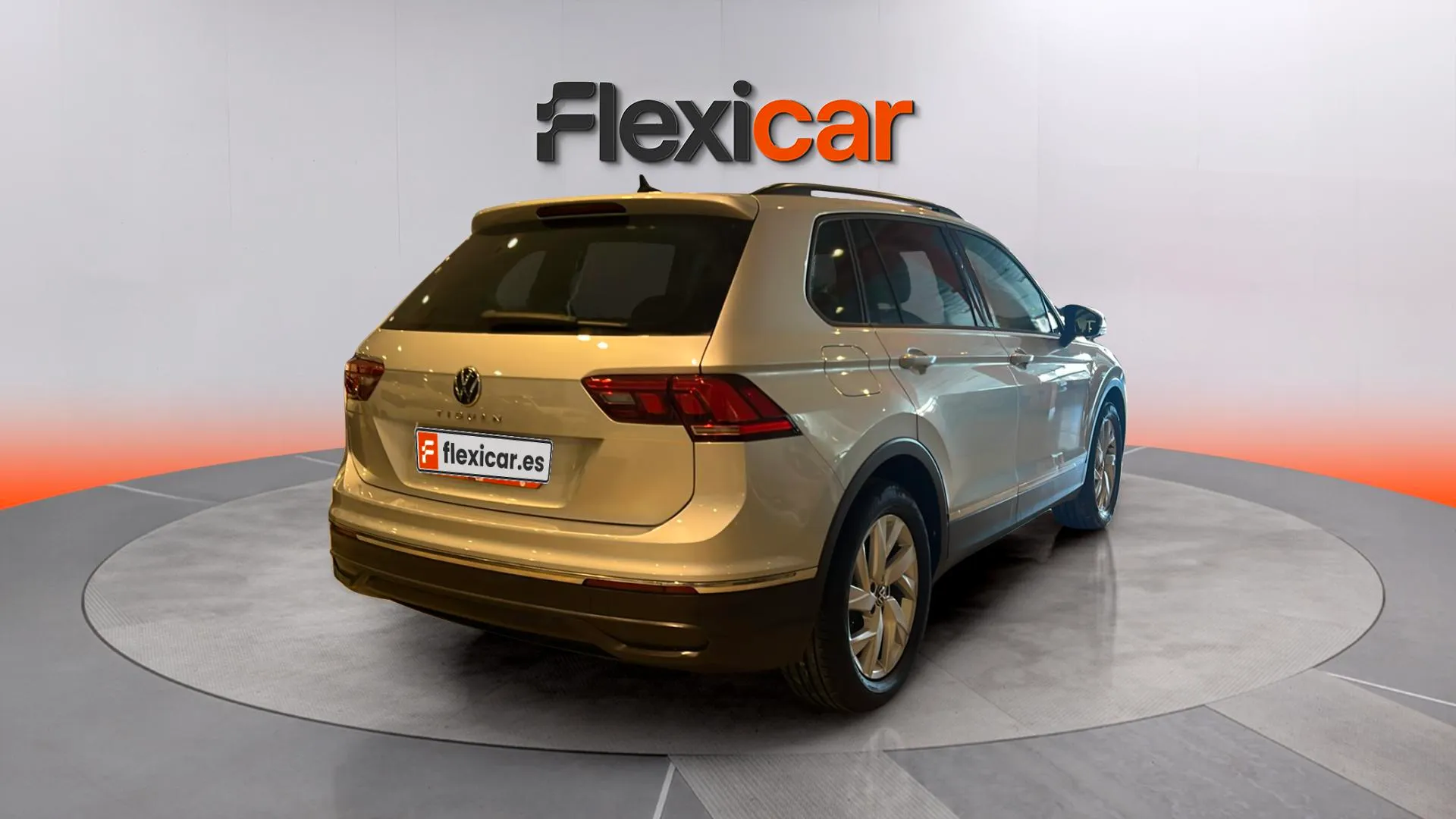Volkswagen Tiguan Life 2.0 TDI DSG - foto 7