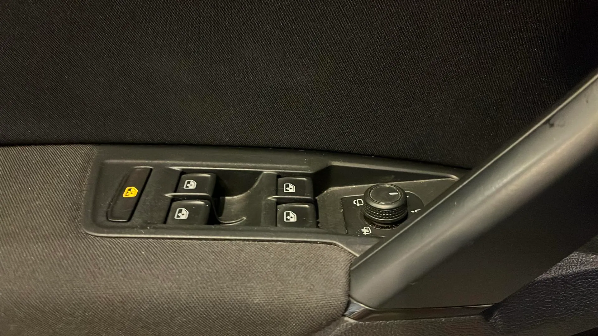 Volkswagen Tiguan Life 2.0 TDI DSG - foto 9