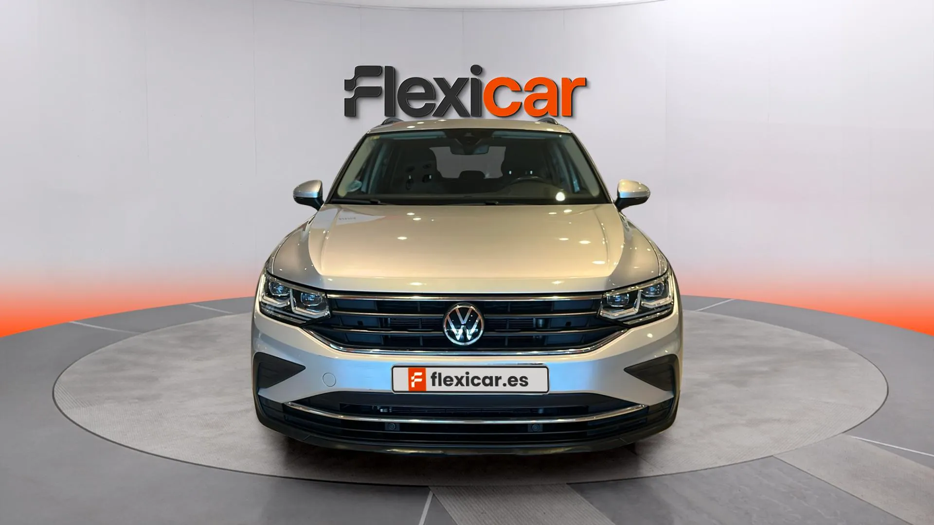 Volkswagen Tiguan Life 2.0 TDI DSG - foto 2