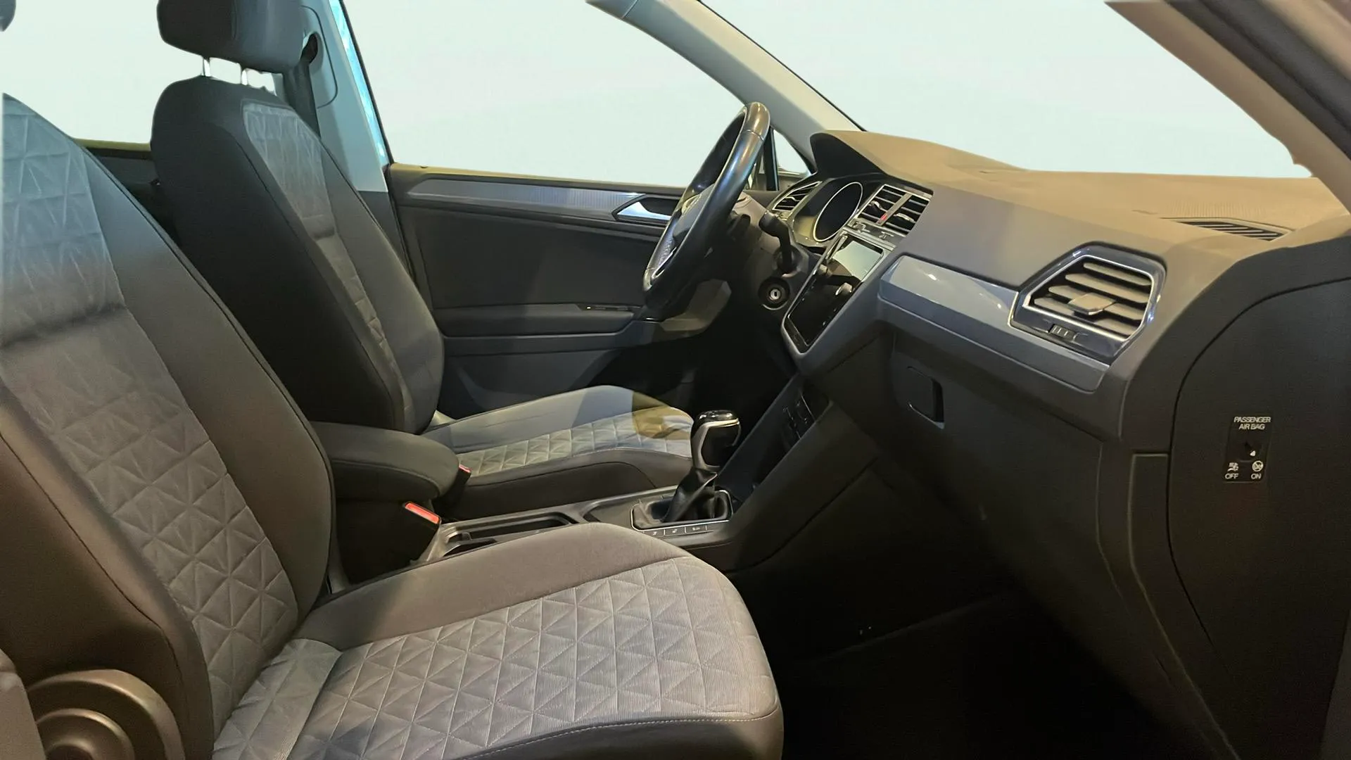 Volkswagen Tiguan Life 2.0 TDI DSG - foto 20