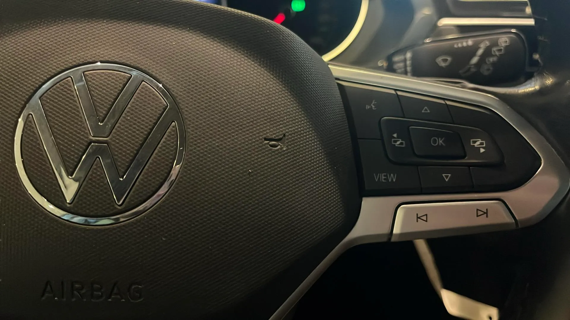 Volkswagen Tiguan Life 2.0 TDI DSG - foto 13
