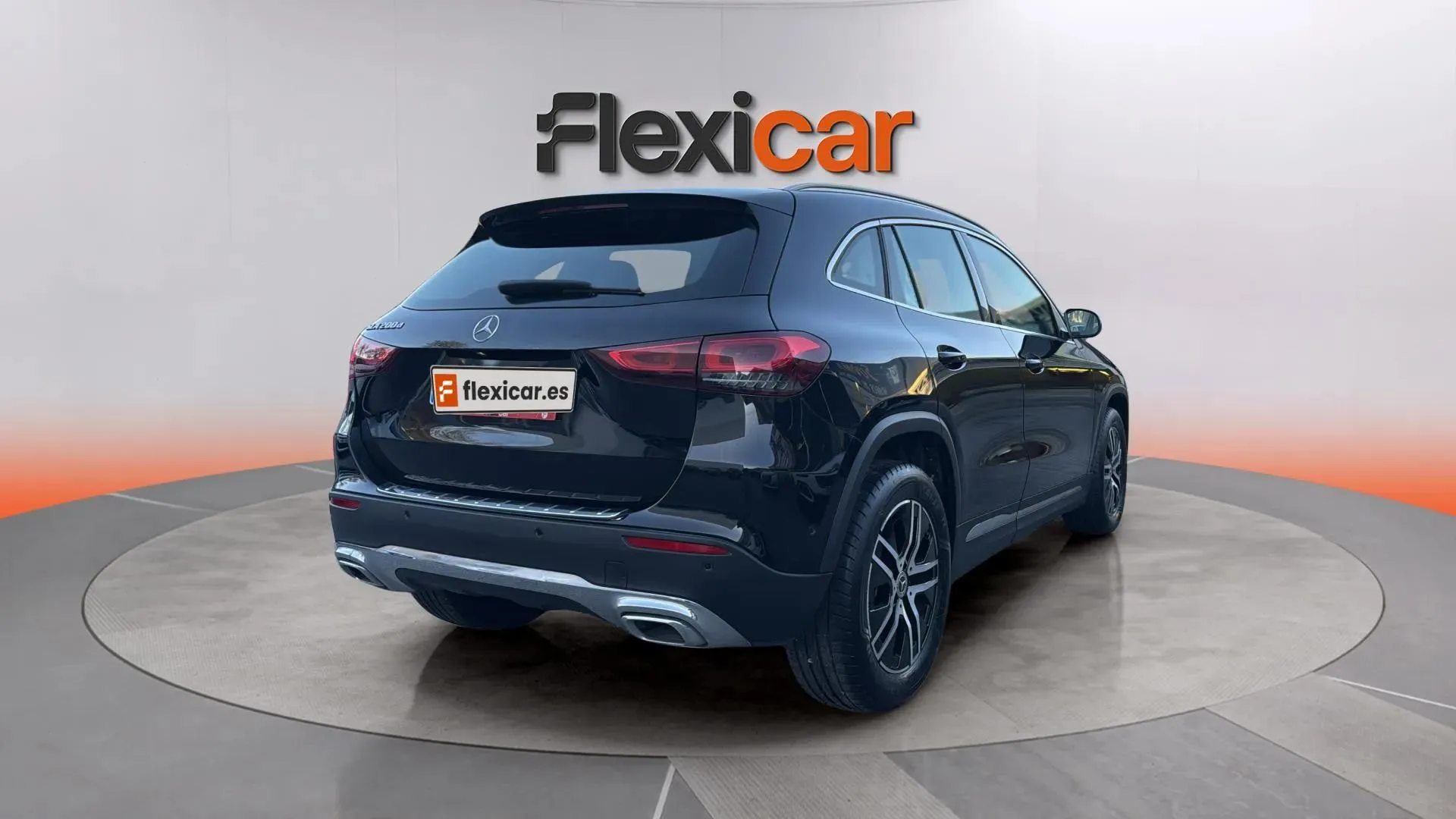 Mercedes-Benz GLA 200 D - foto 7